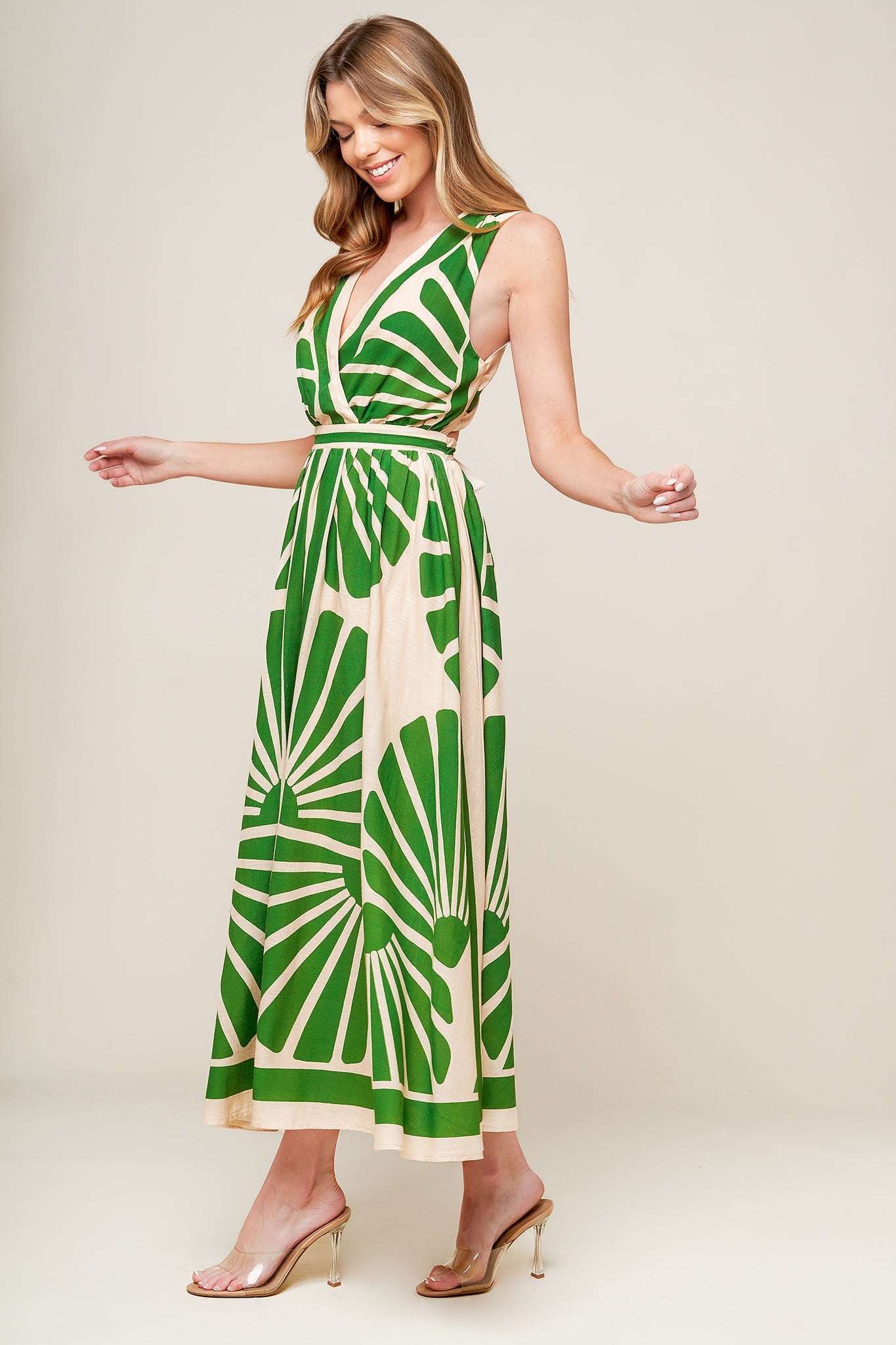 woven midi dress SWEPT ME OFF MY FEET GREEN L FLYING TOMATO TAUPE/GREEN / L Designed for easy Size:4XMT The Edit by DB Colour: POWDER BLUE