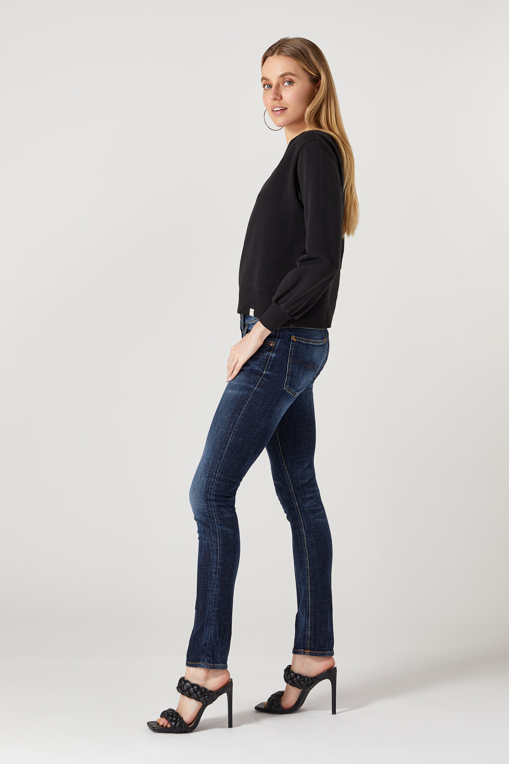 Fiona V-neck Sweatshirt