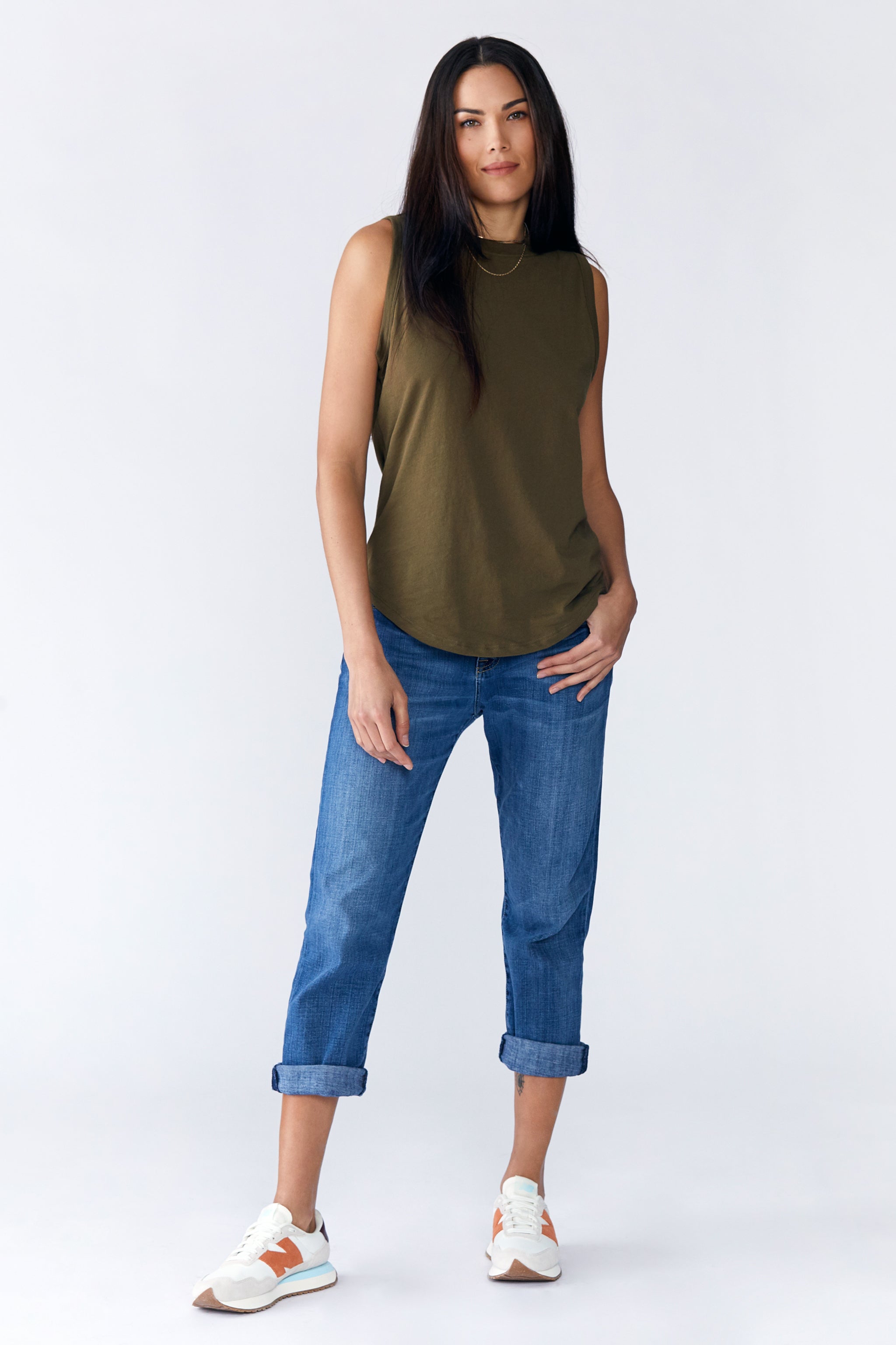 Nina Muscle Tee