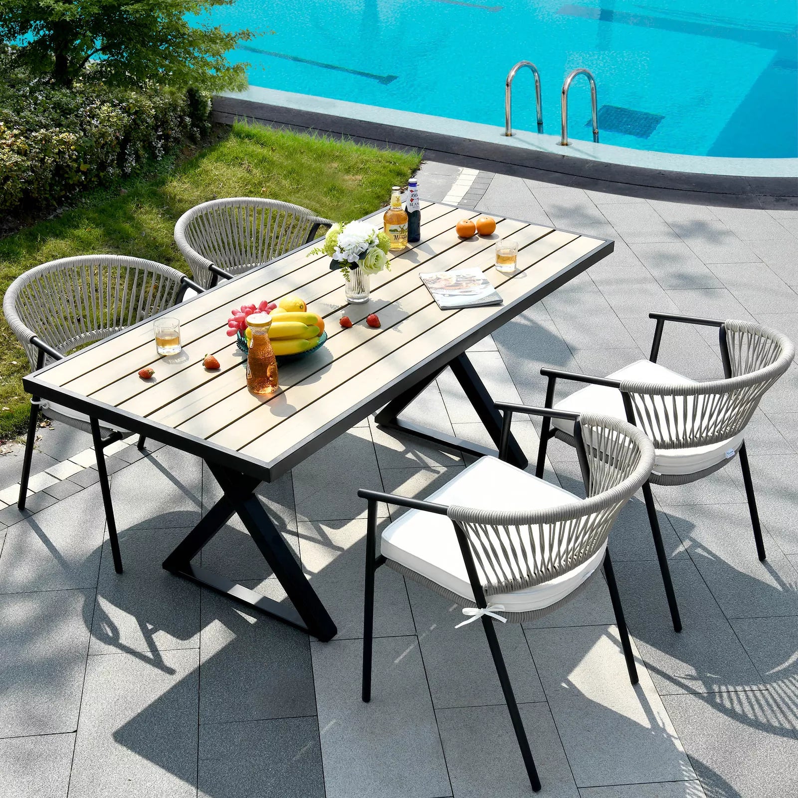 Outdoor Cushioned Rope Patio Chair (set Of 4)