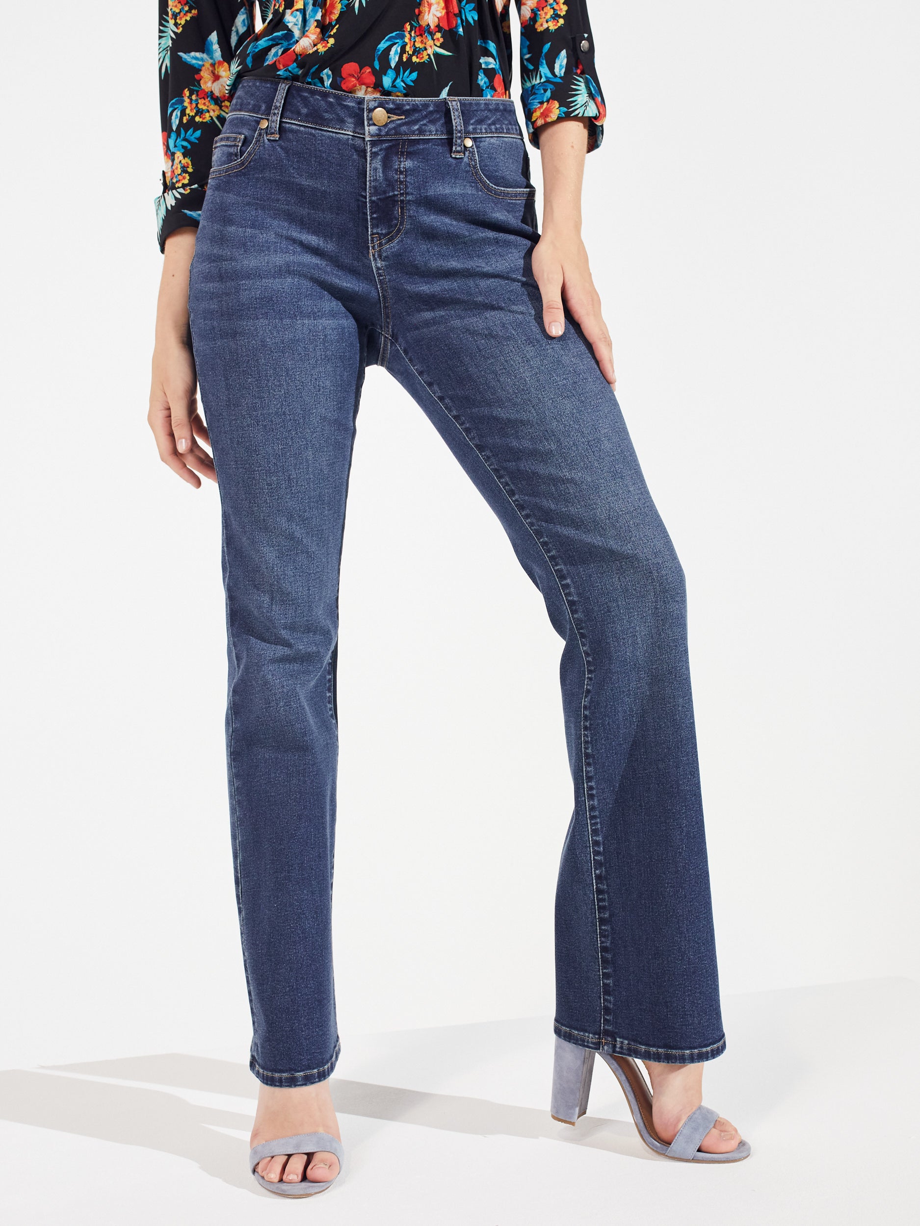Westport Signature Mid-Rise Bootcut Jeans - Petite – Stein Mart