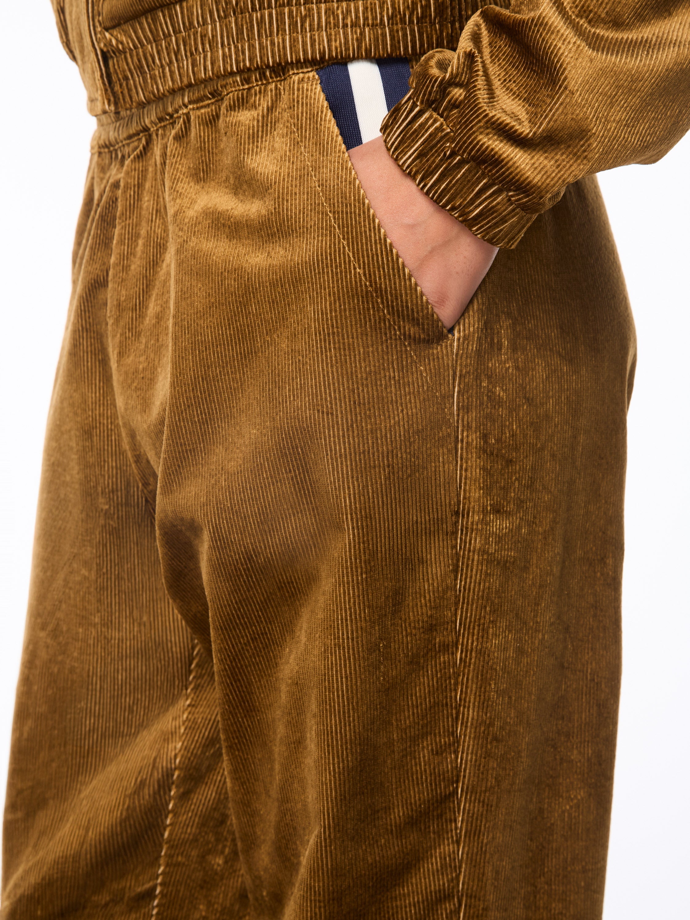 Women's Cordurato Track Pant- Bronze Brown