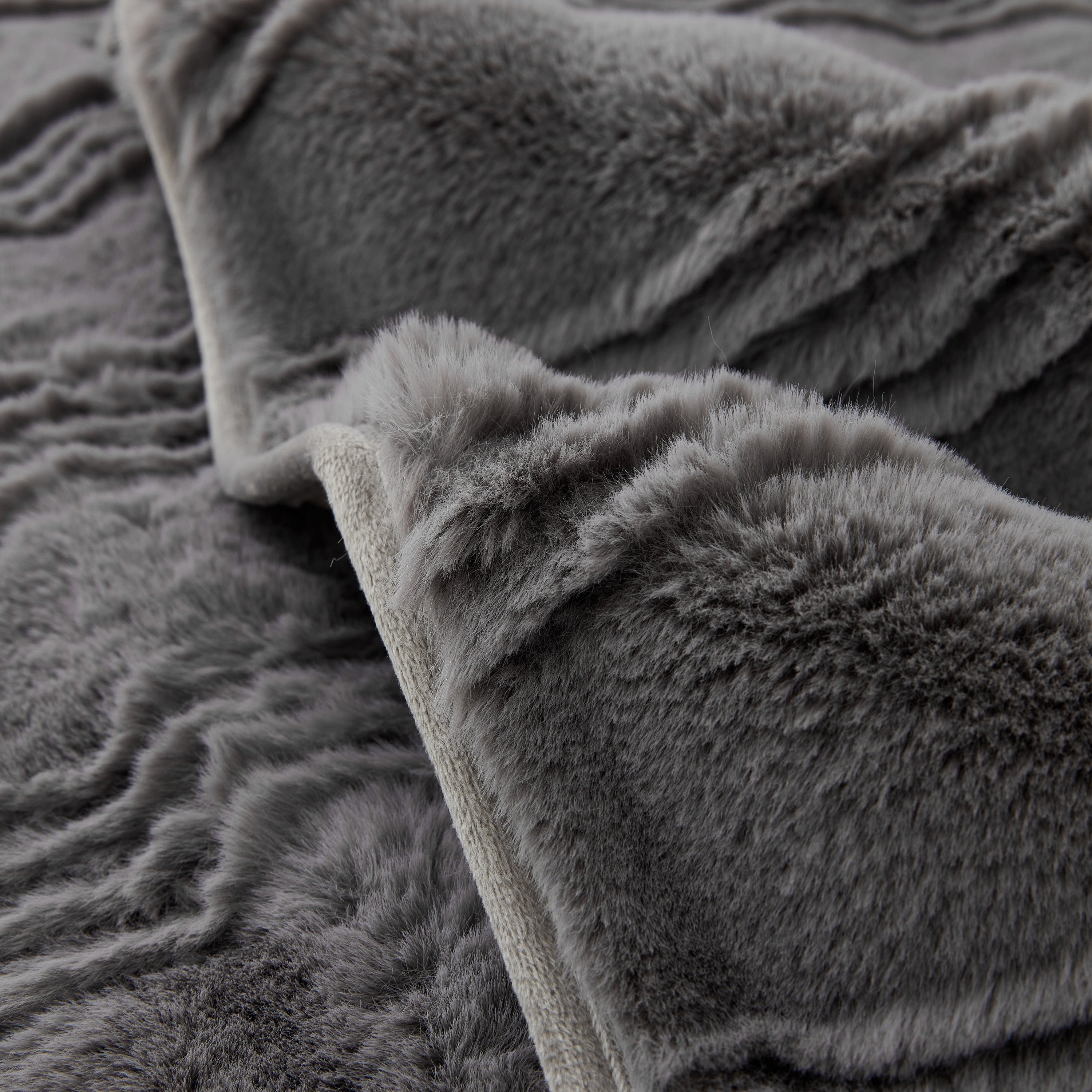 Soft Thick Faux Fur Sofa Cover Stripe Fluffy Fuzzy Non-slip Washable Couch Covers