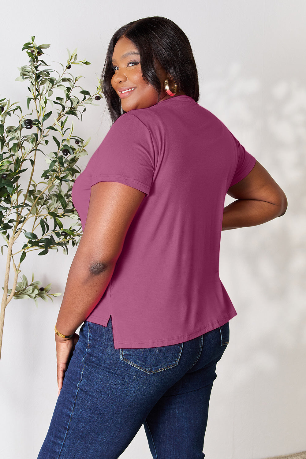 Basic Bae Full Size Round Neck Short Sleeve T-shirt