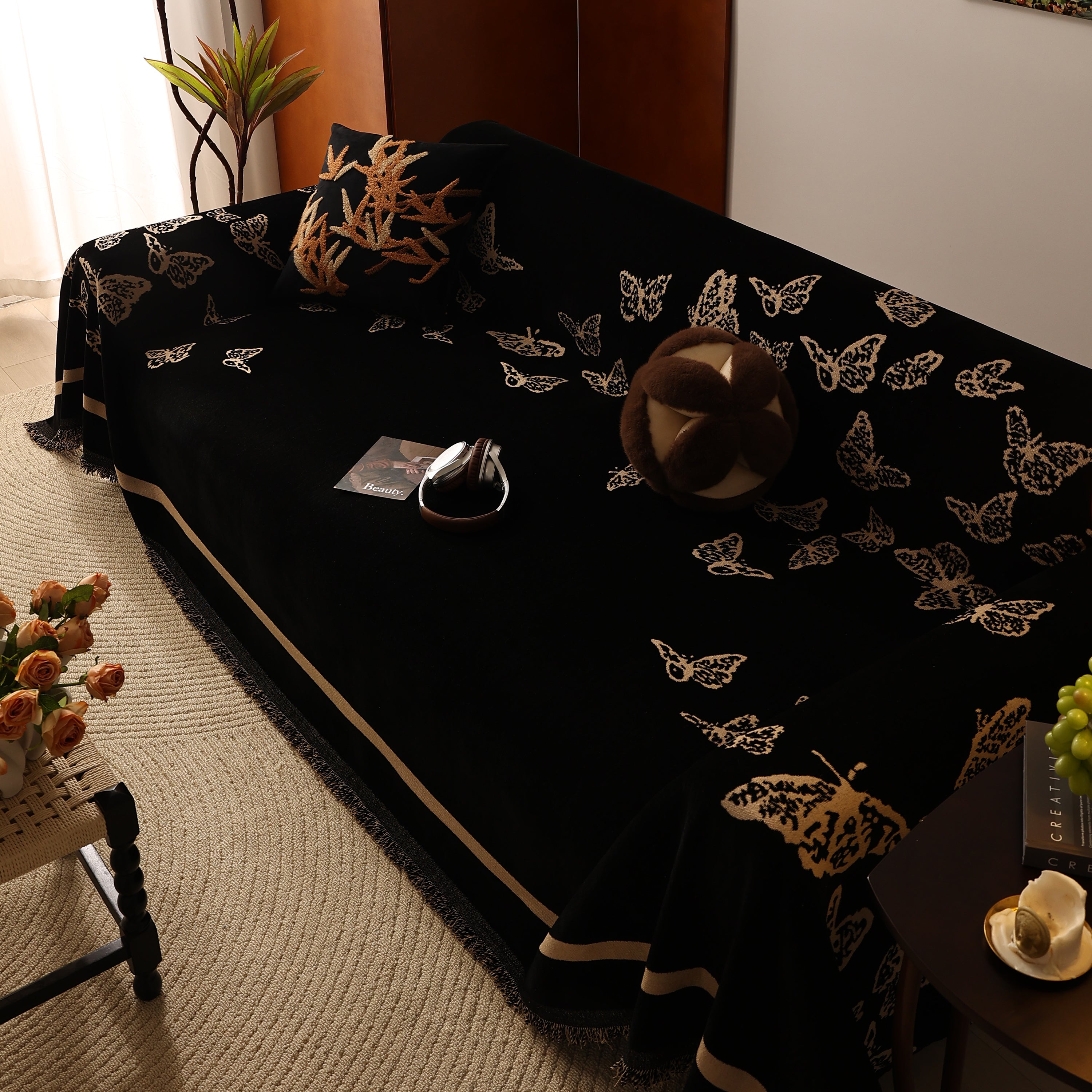 Butterfly Jacquard Soft Couch Blankets Cover For Couch Reversible Modern Sofa Slipcover Throw Covers