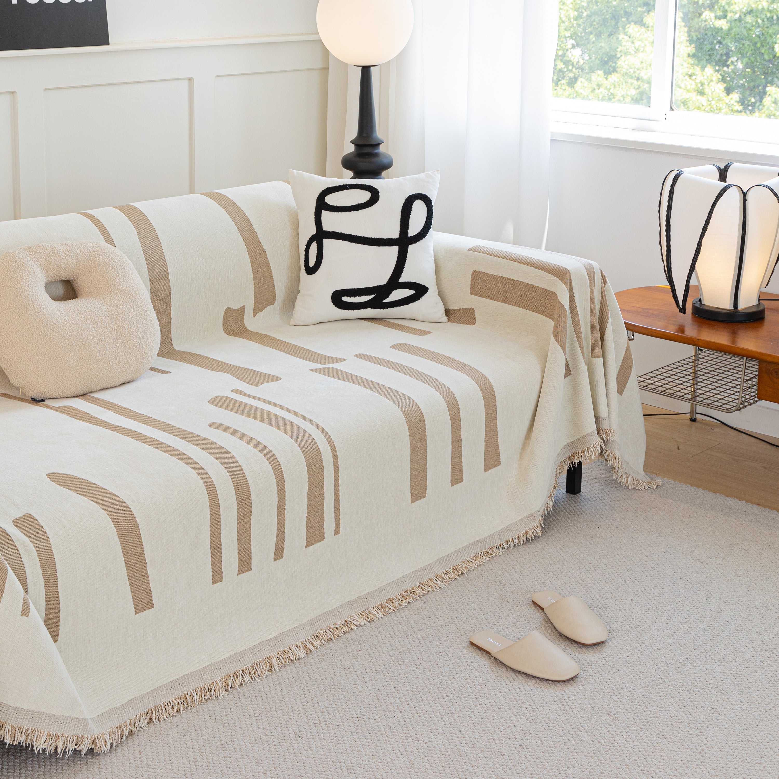 Soft Cozy Chenille Throw Cover For Couch With Tassel Accents, Dustproof Soft Throws For Sofa