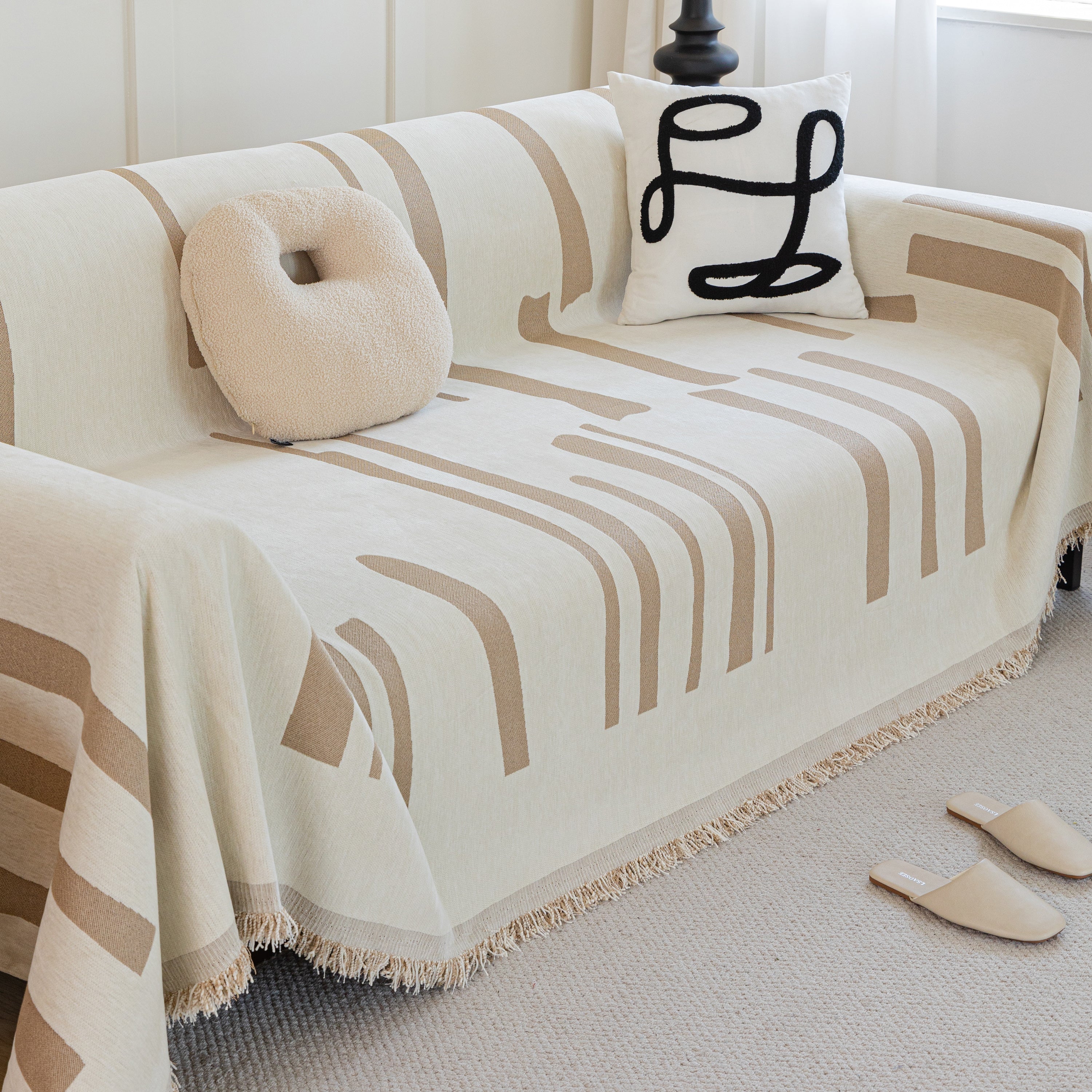 Soft Cozy Chenille Throw Cover For Couch With Tassel Accents, Dustproof Soft Throws For Sofa