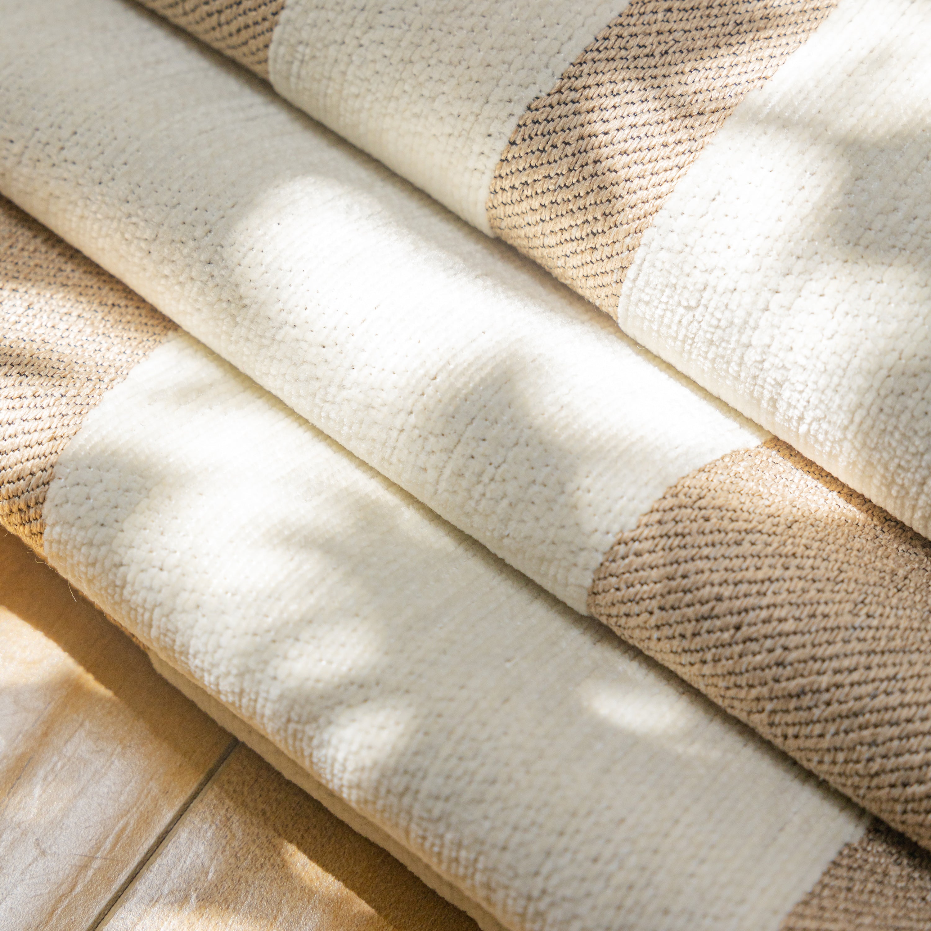 Soft Cozy Chenille Throw Cover For Couch With Tassel Accents, Dustproof Soft Throws For Sofa