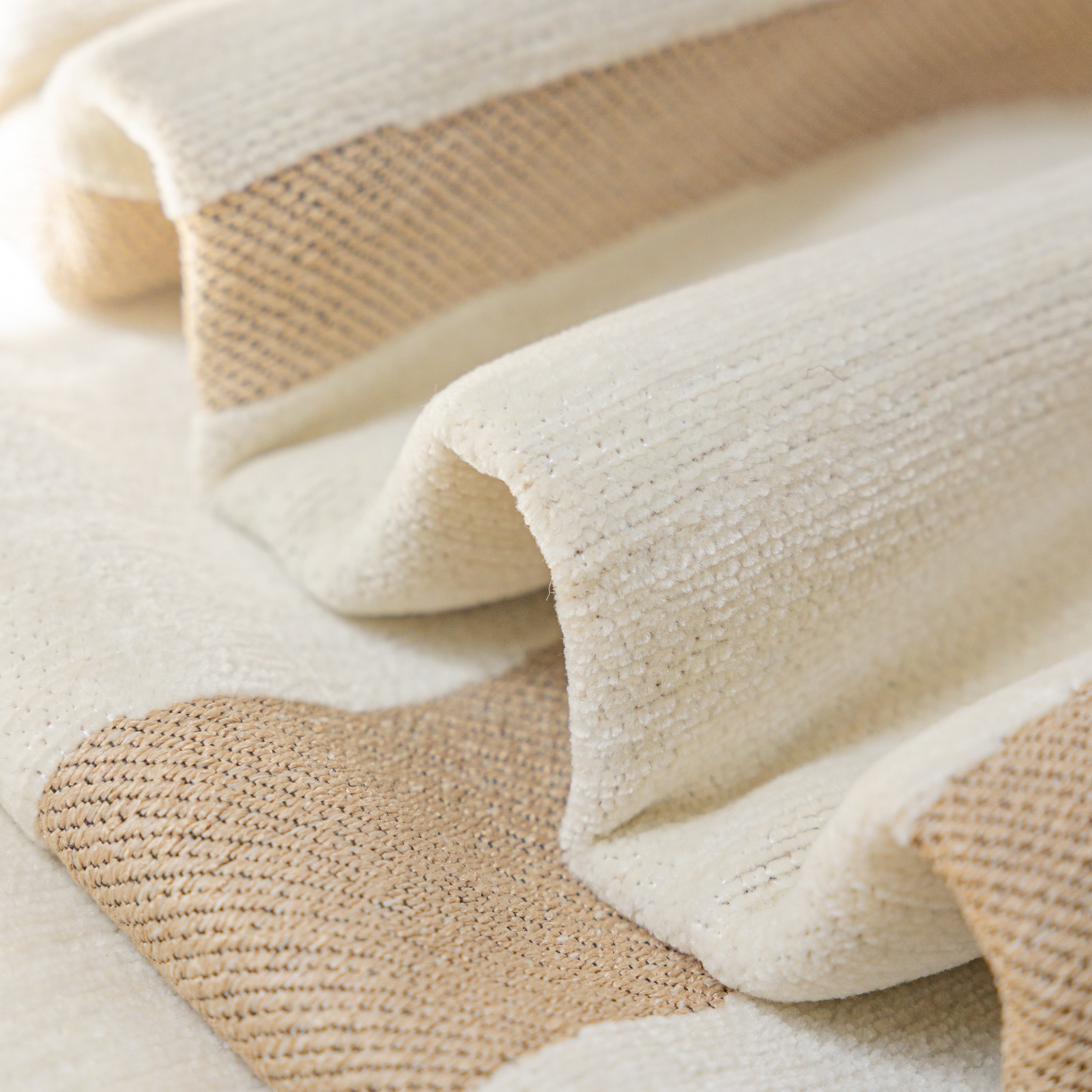 Soft Cozy Chenille Throw Cover For Couch With Tassel Accents, Dustproof Soft Throws For Sofa