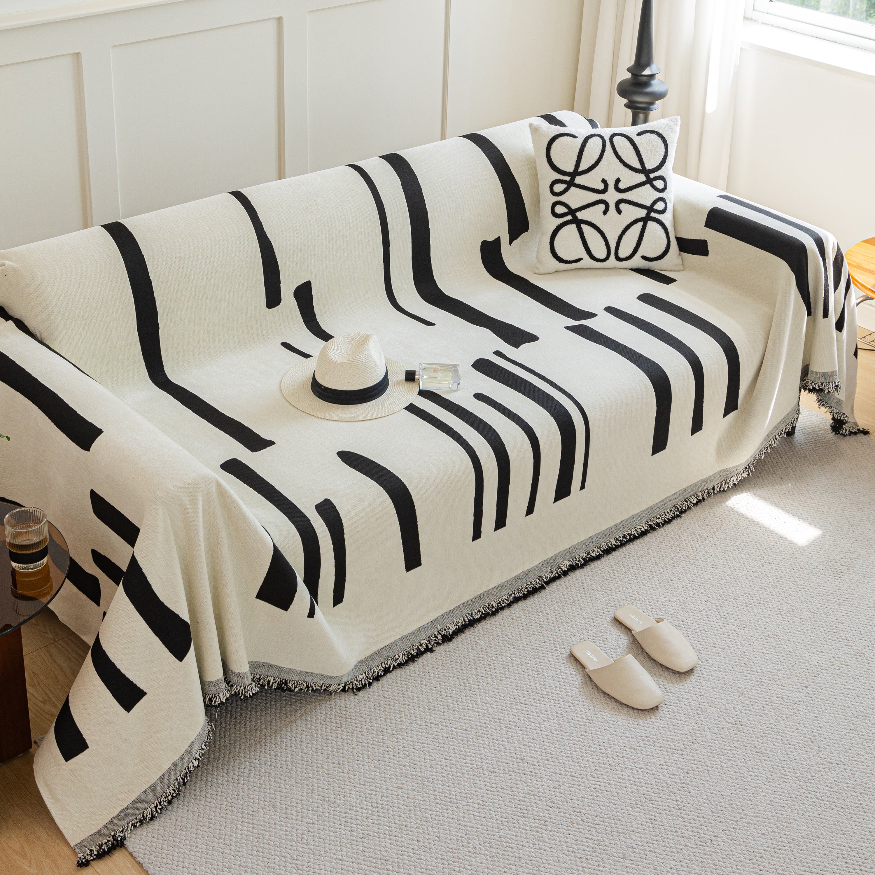 Soft Cozy Chenille Throw Cover For Couch With Tassel Accents, Dustproof Soft Throws For Sofa