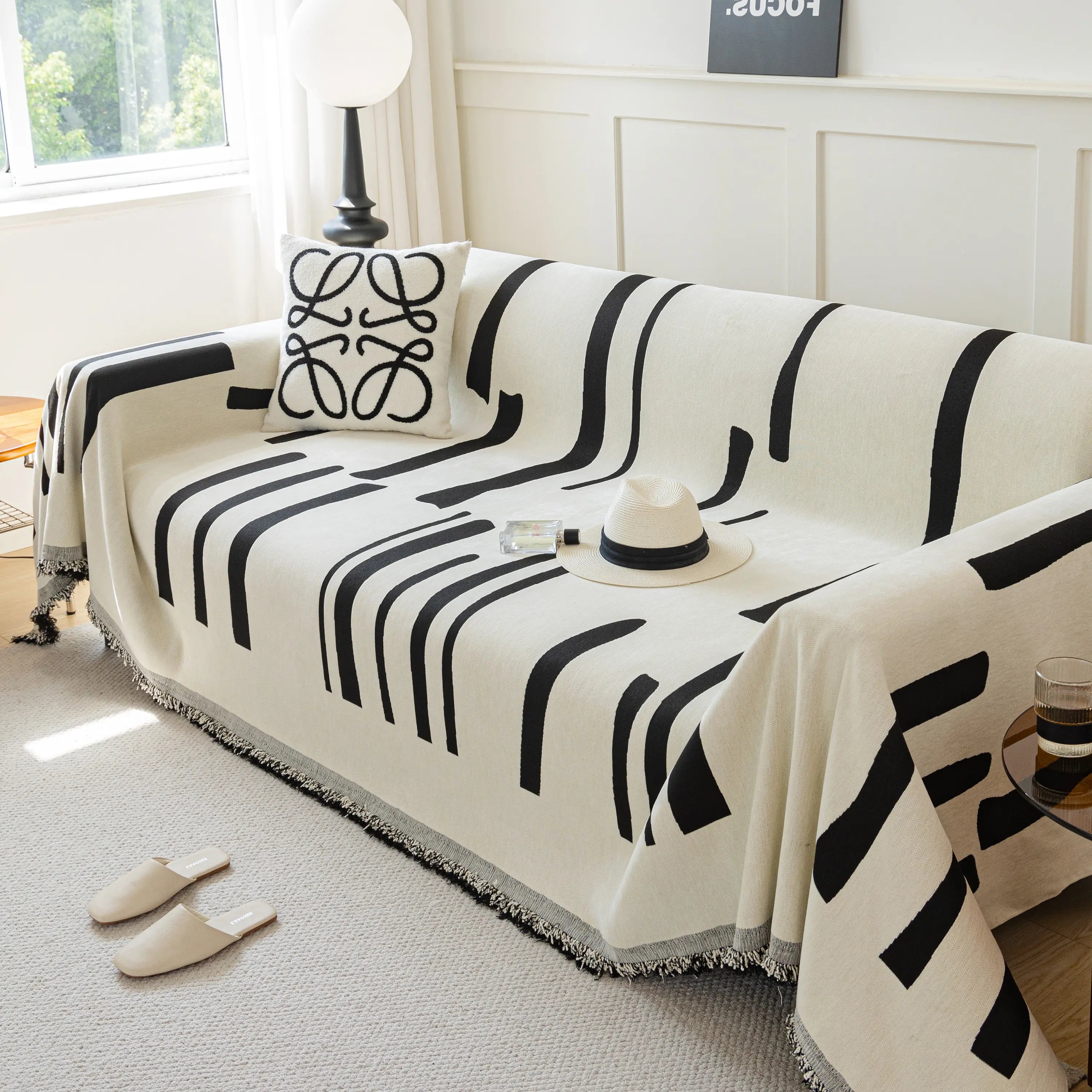 Soft Cozy Chenille Throw Cover For Couch With Tassel Accents, Dustproof Soft Throws For Sofa