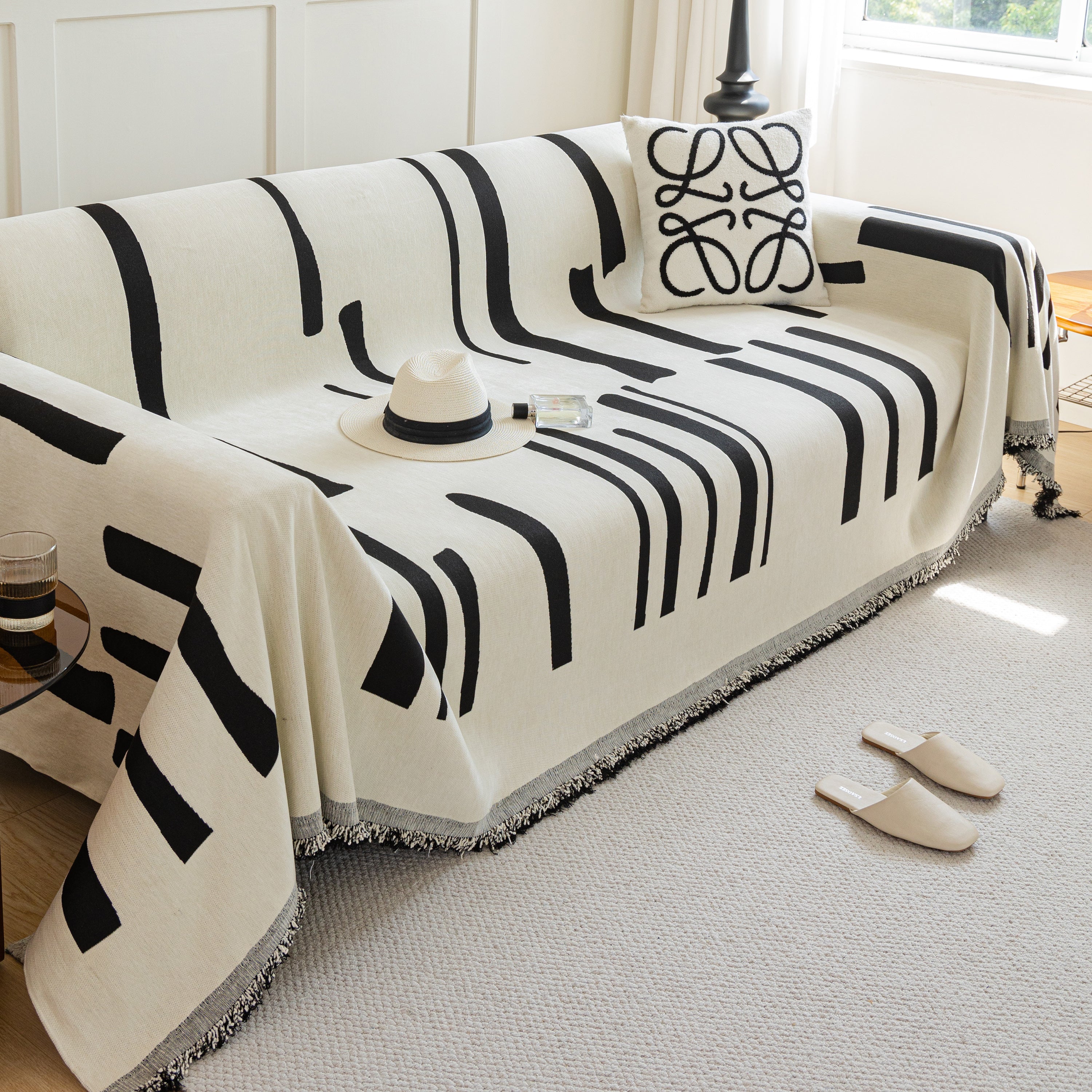 Soft Cozy Chenille Throw Cover For Couch With Tassel Accents, Dustproof Soft Throws For Sofa