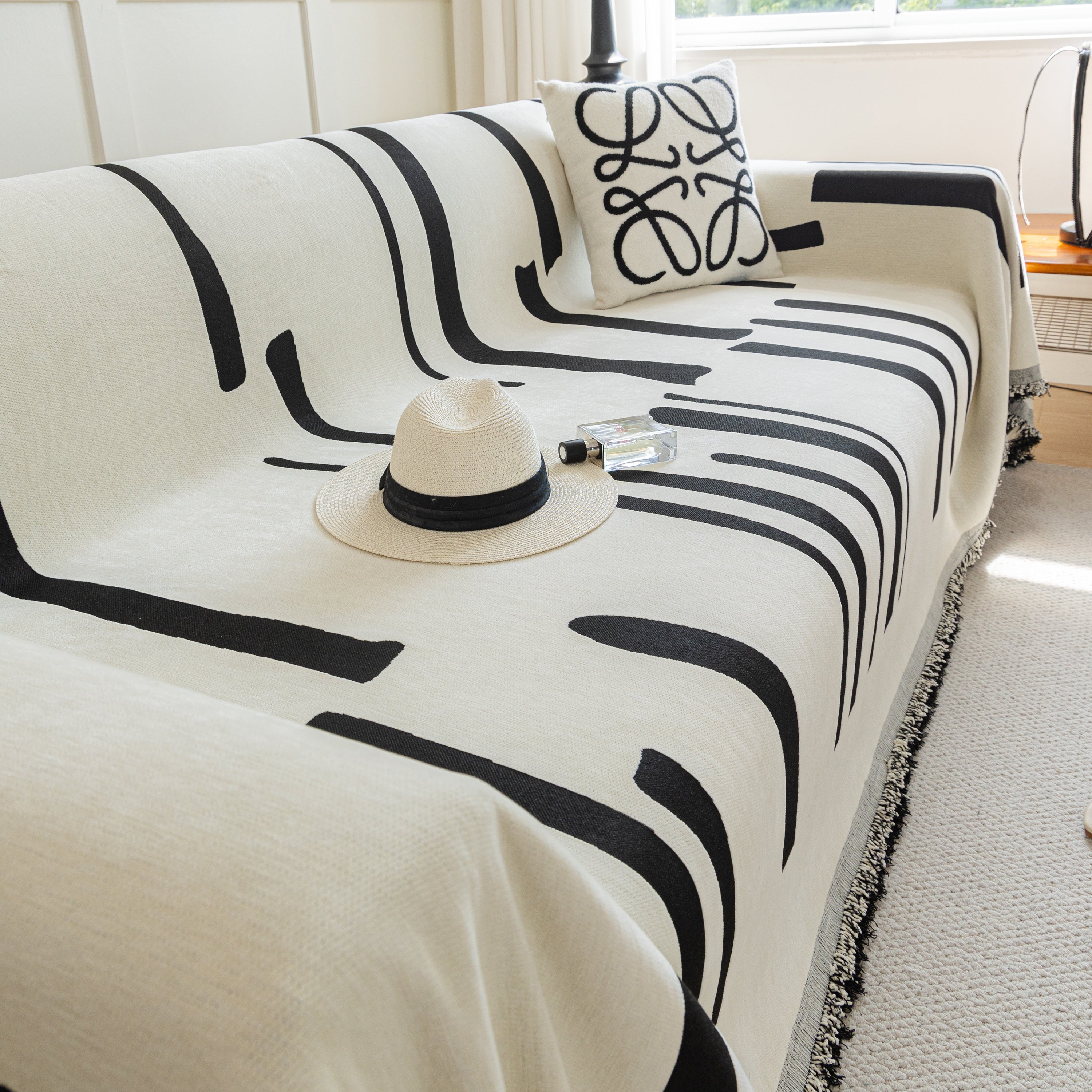 Soft Cozy Chenille Throw Cover For Couch With Tassel Accents, Dustproof Soft Throws For Sofa