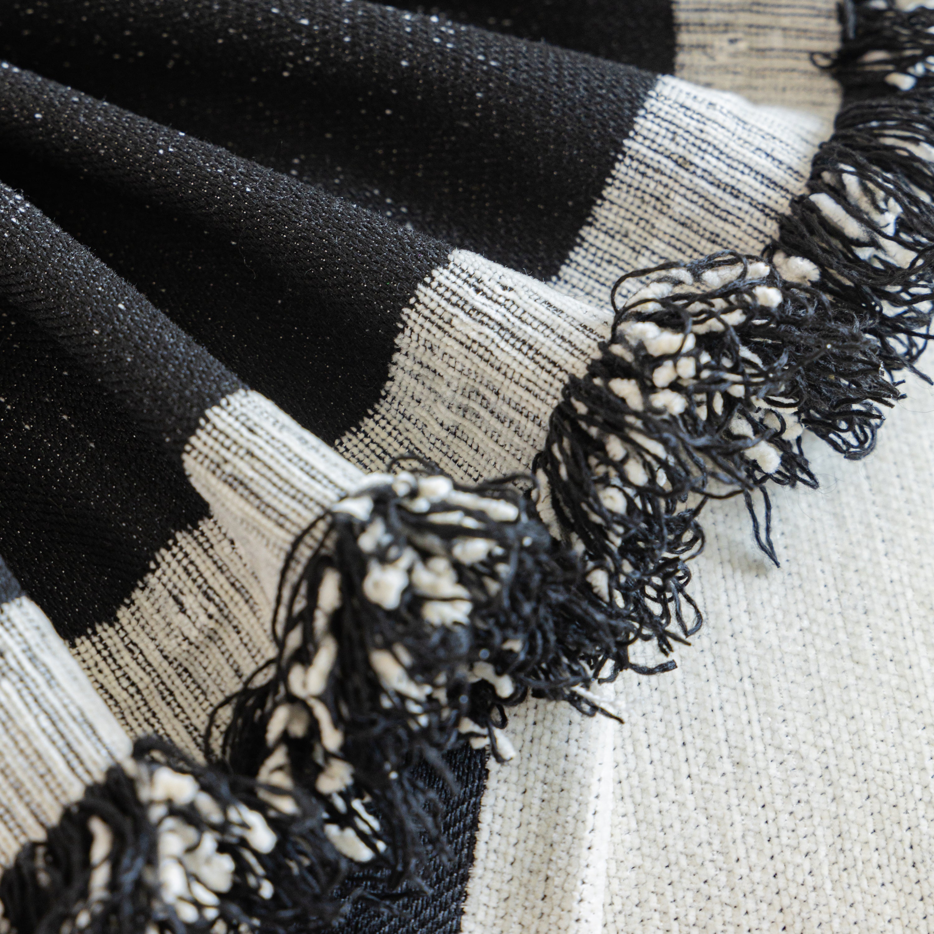 Soft Cozy Chenille Throw Cover For Couch With Tassel Accents, Dustproof Soft Throws For Sofa