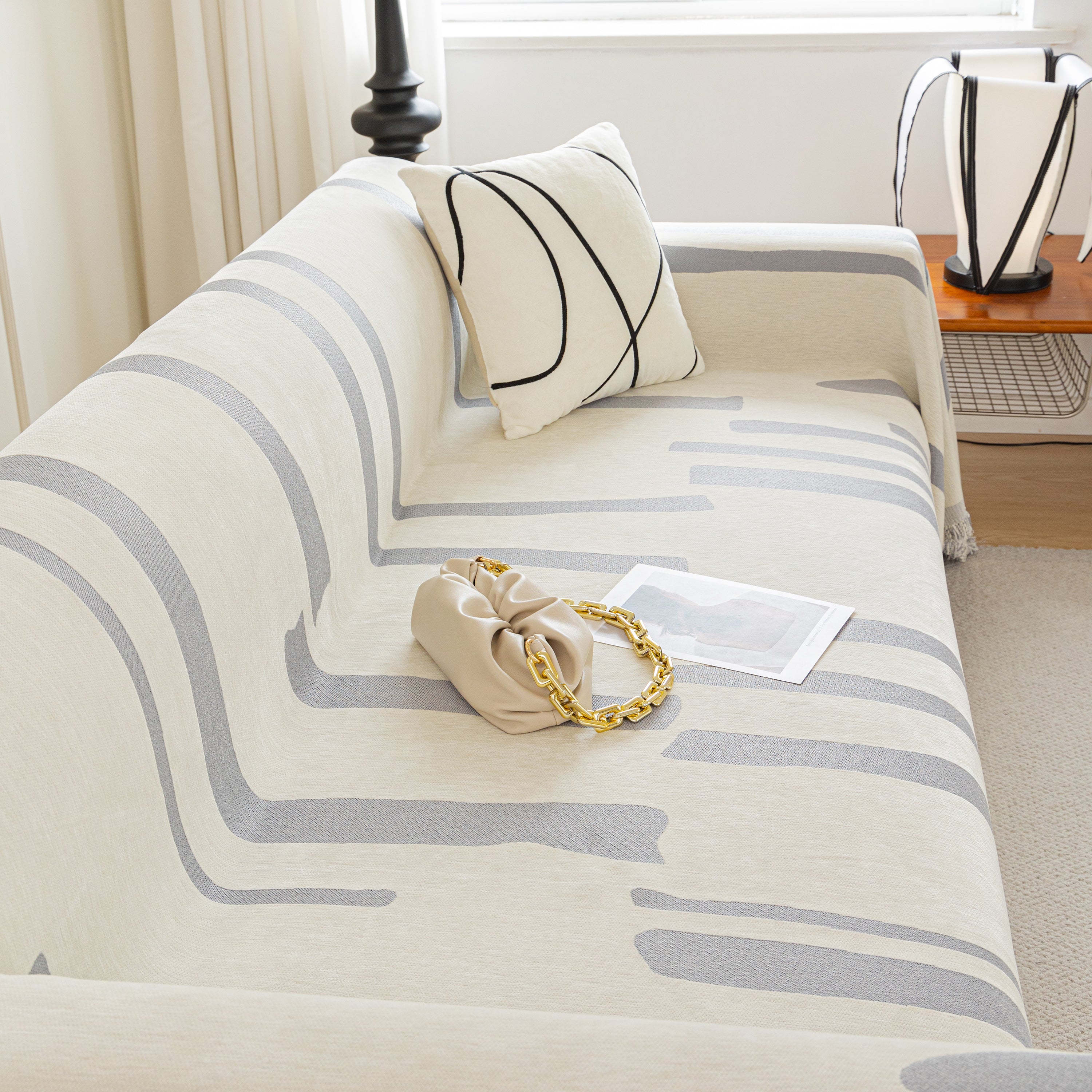 Soft Cozy Chenille Throw Cover For Couch With Tassel Accents, Dustproof Soft Throws For Sofa