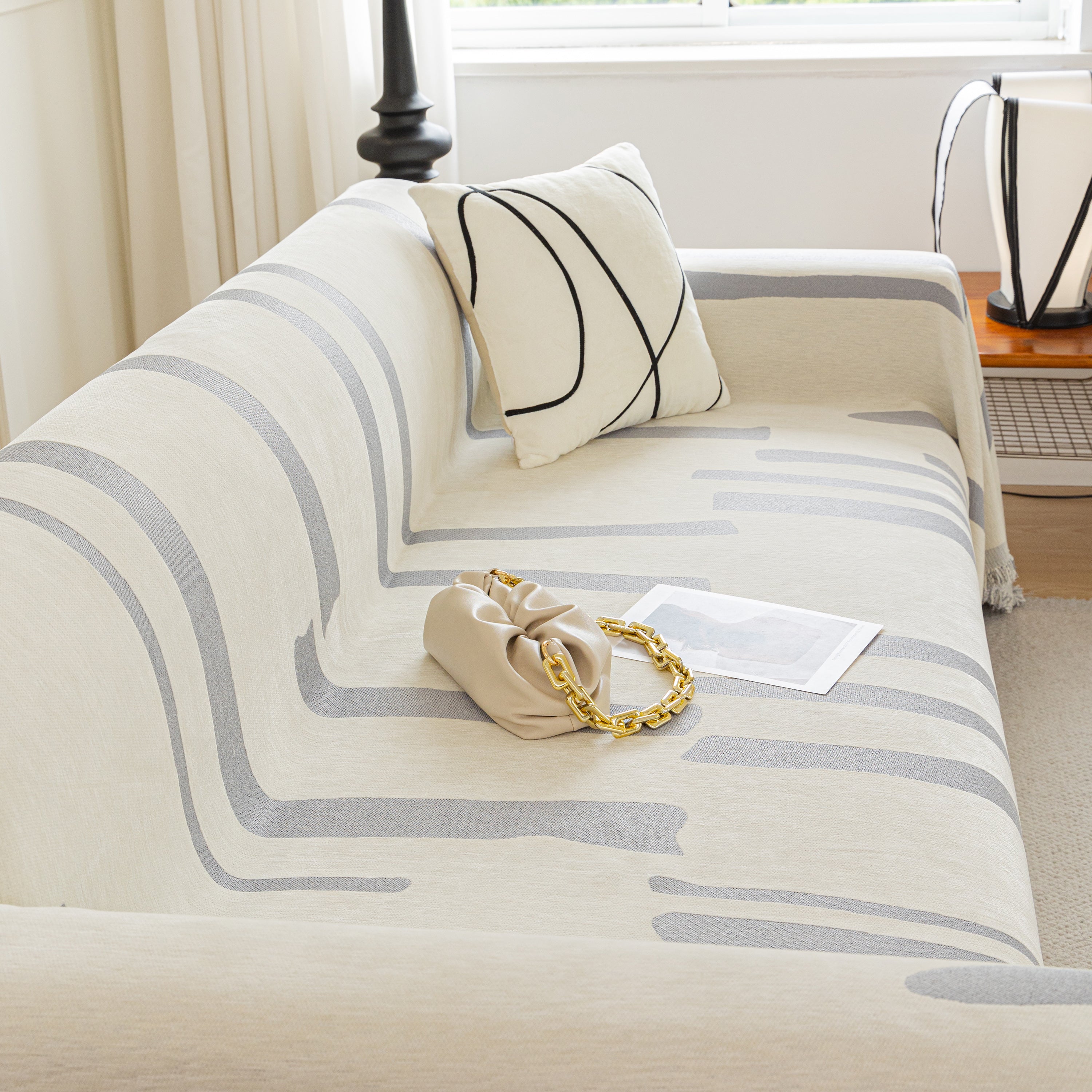 Soft Cozy Chenille Throw Cover For Couch With Tassel Accents, Dustproof Soft Throws For Sofa