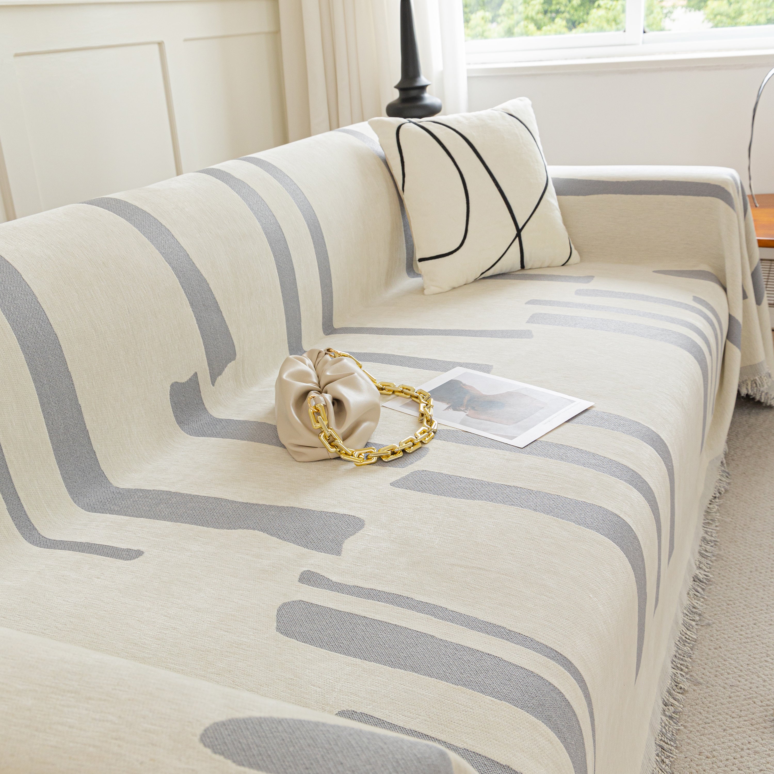 Soft Cozy Chenille Throw Cover For Couch With Tassel Accents, Dustproof Soft Throws For Sofa