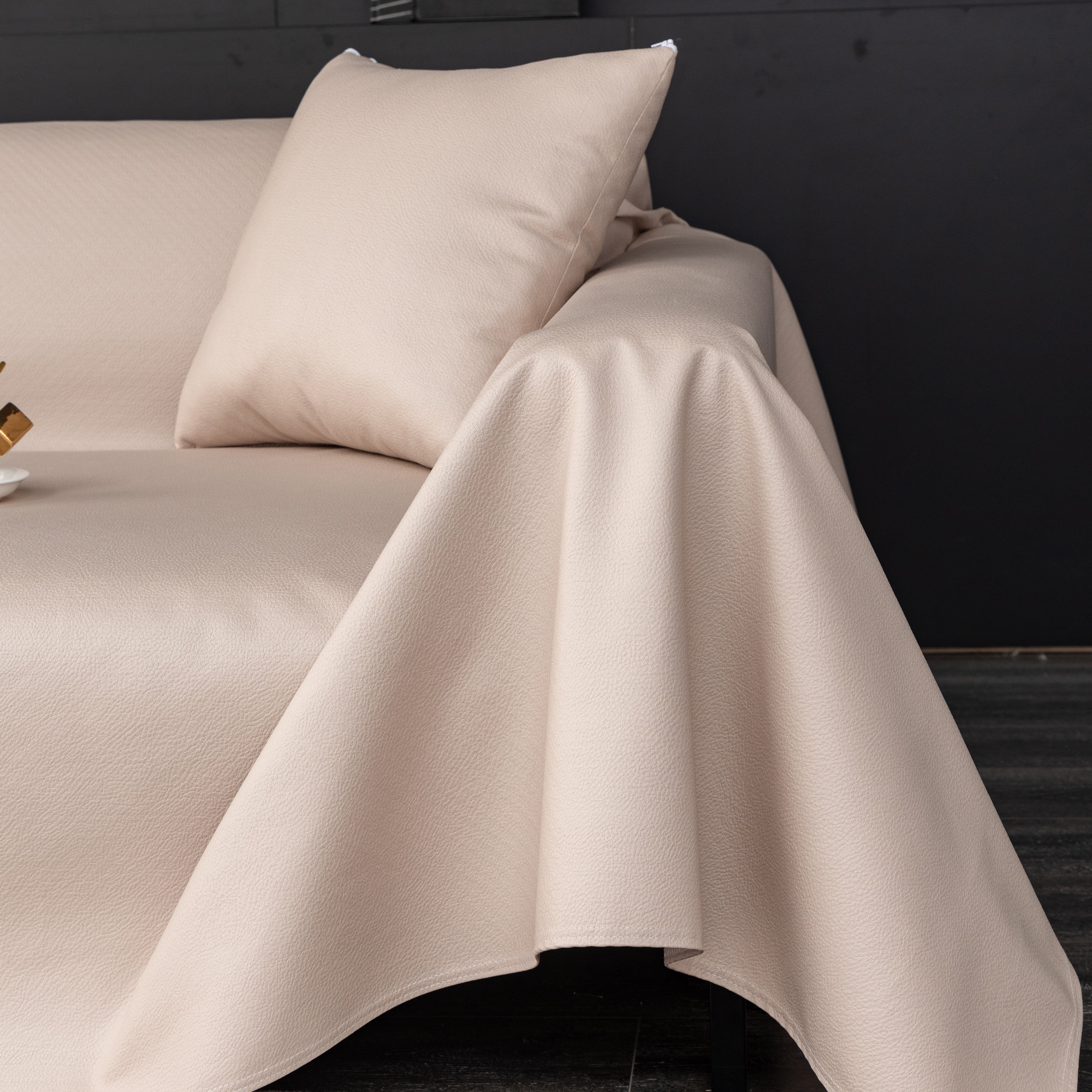 Waterproof Faux Leather Couch Throw Covers, Pet Couch Cover, Non Slip Furniture Covers For Leather Sofas