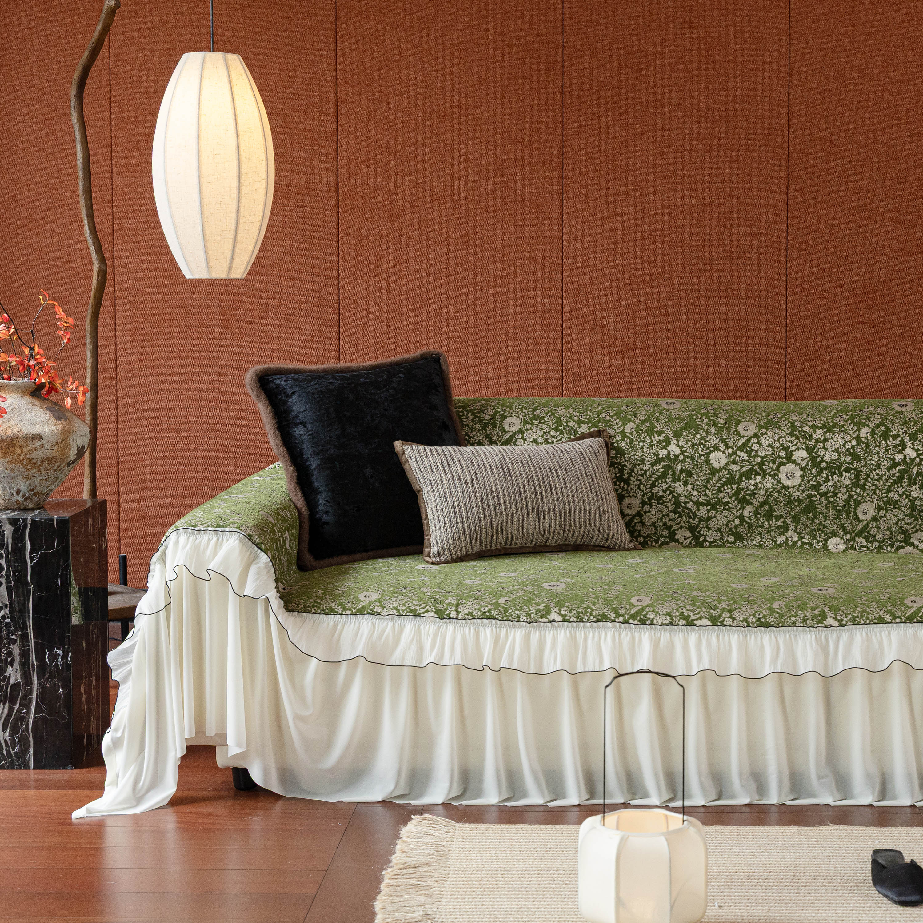 French Country Floral Sofa Cover With Chiffon Ruffle Skirt, Vintage Sofa Throw Cover