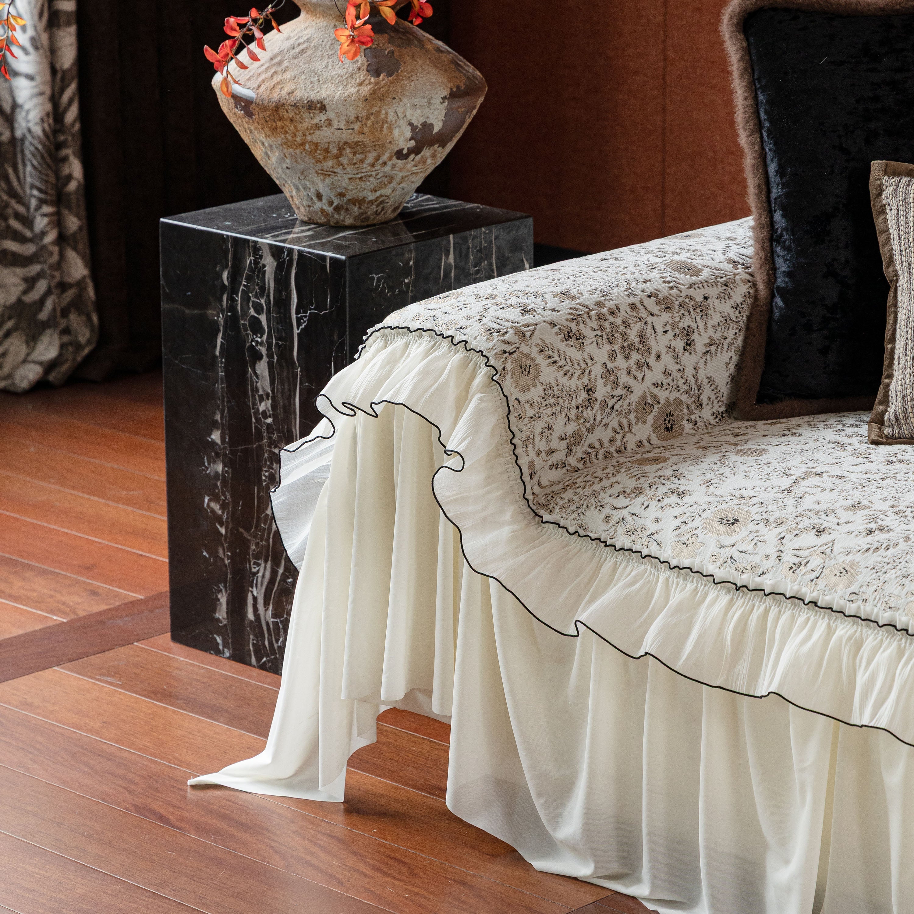 French Country Floral Sofa Cover With Chiffon Ruffle Skirt, Vintage Sofa Throw Cover