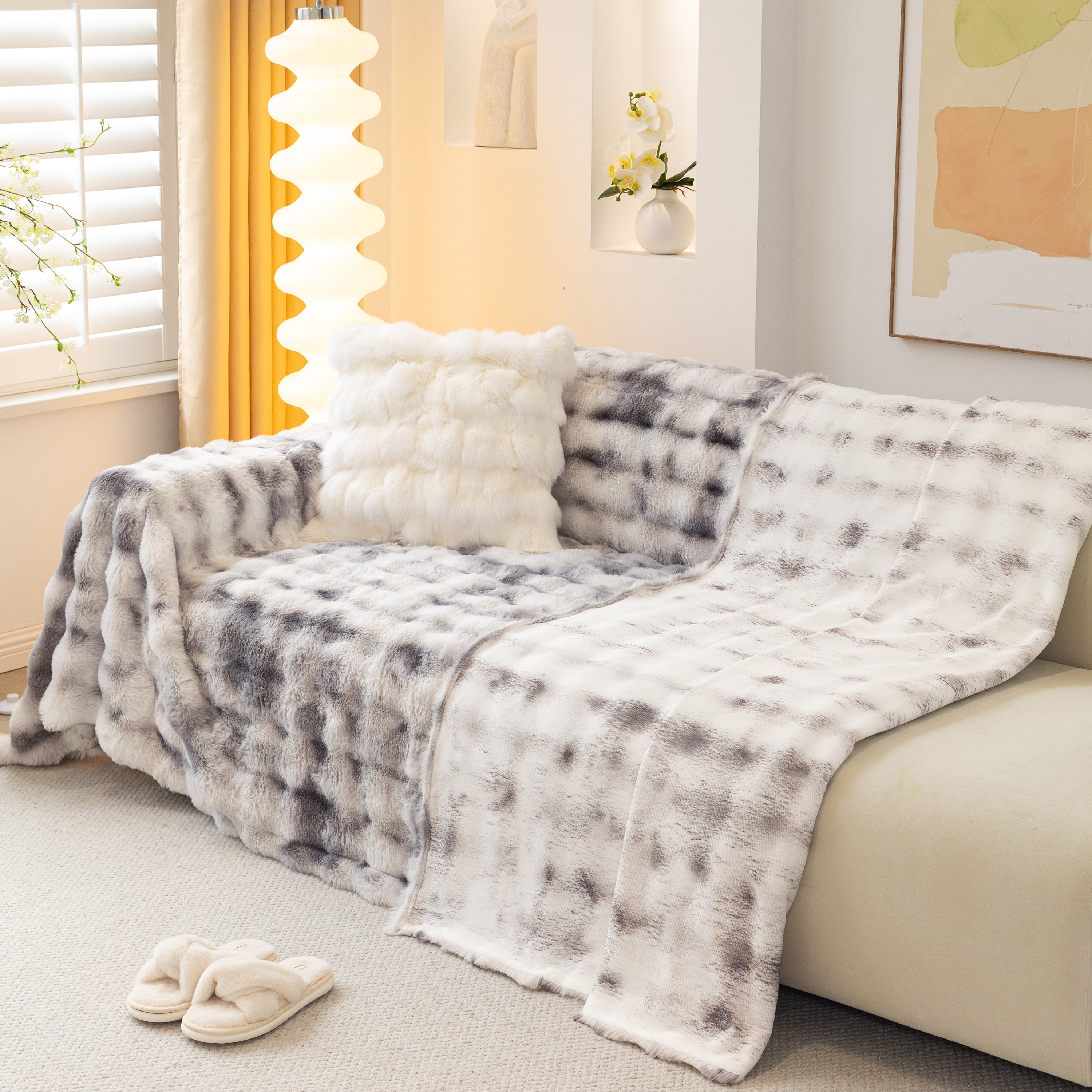 Thick Faux Fur Couch Cover Fluffy Fuzzy Warm Washable Furniture Protector For Kids Pets