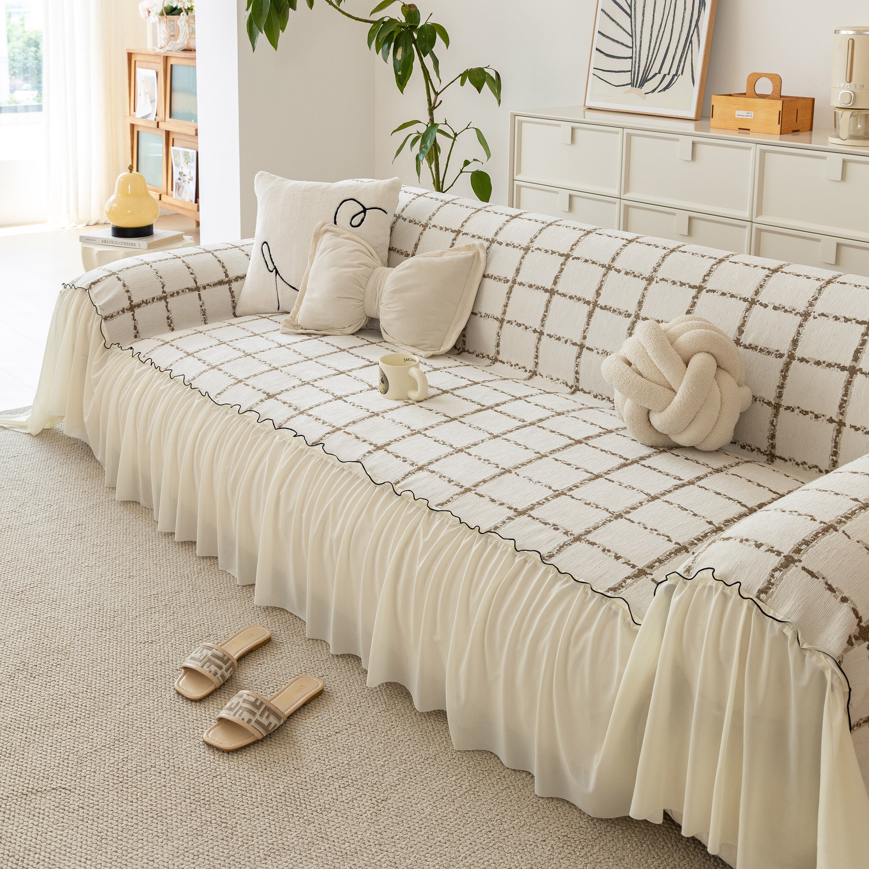 Grid Sofa Cover With Ruffle Skirt – Soft, Decorative, Full-cover Couch Protector