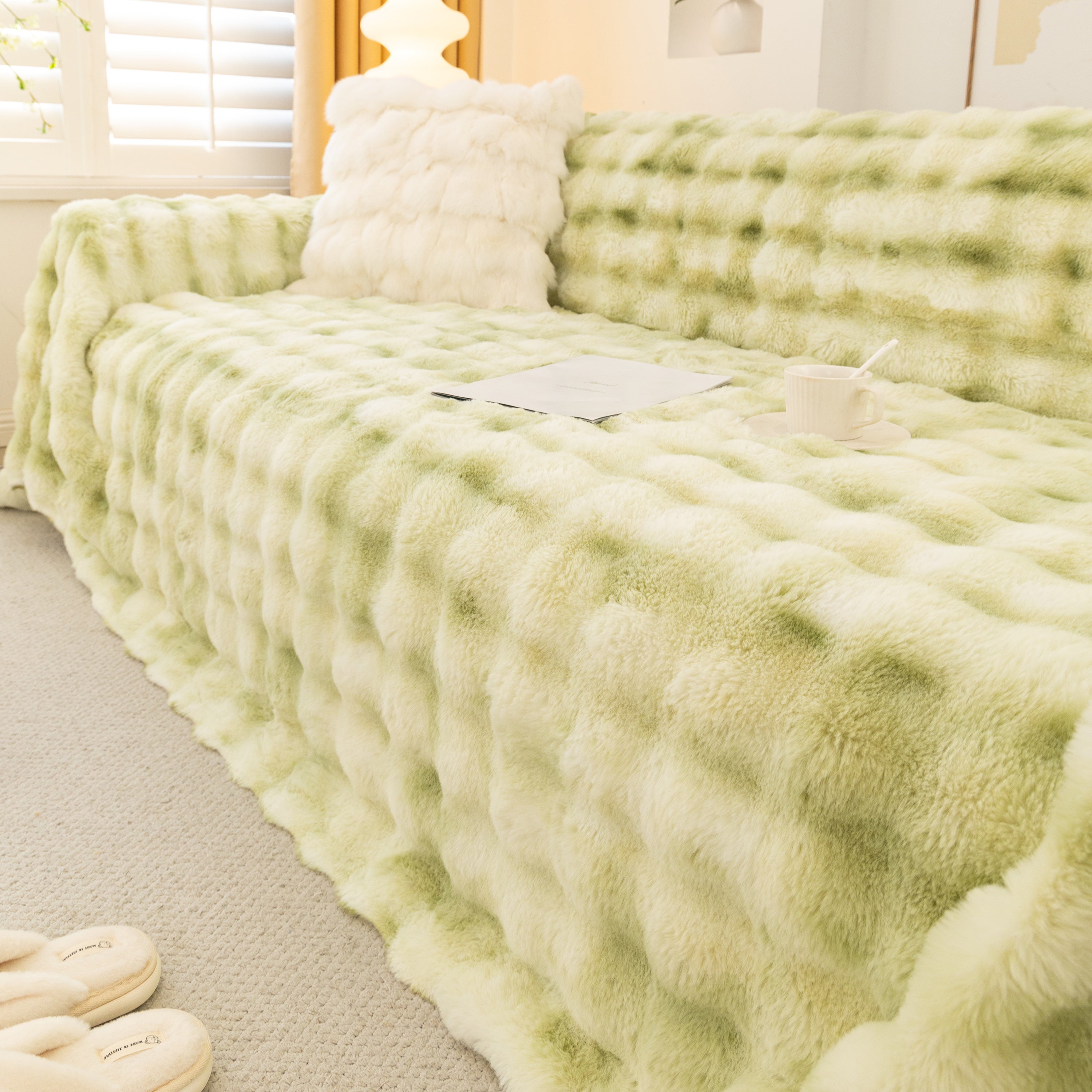 Thick Faux Fur Couch Cover Fluffy Fuzzy Warm Washable Furniture Protector For Kids Pets
