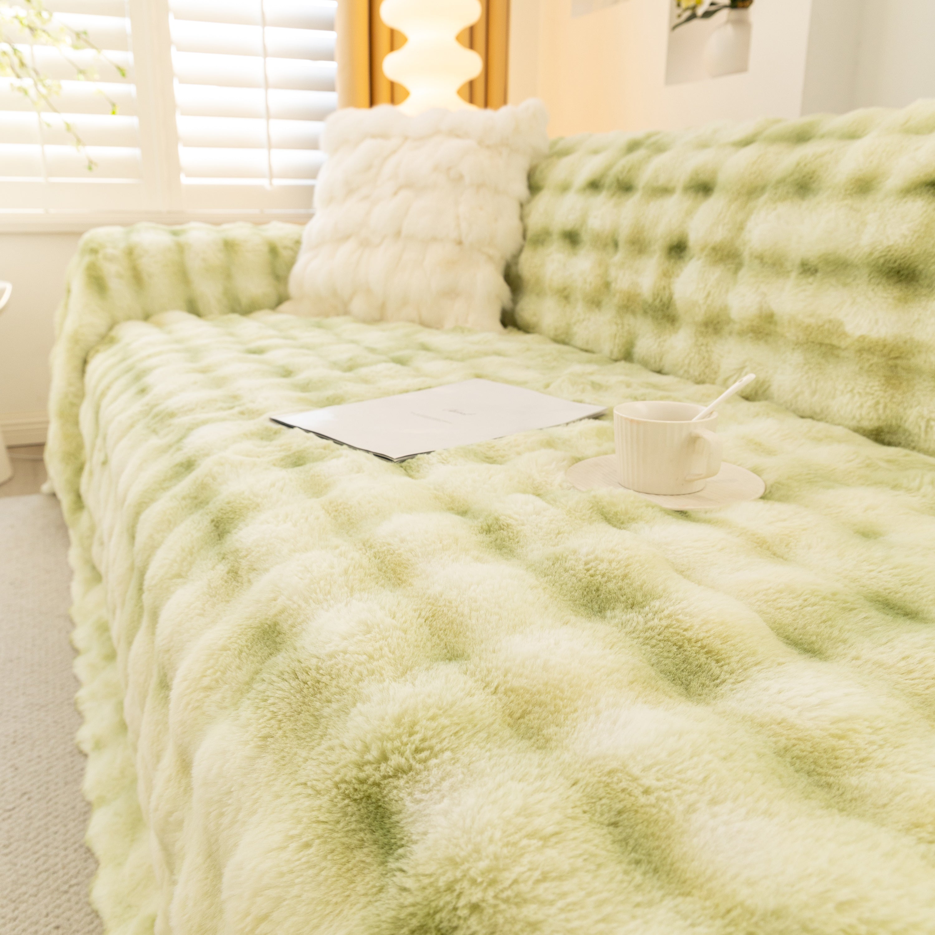 Thick Faux Fur Couch Cover Fluffy Fuzzy Warm Washable Furniture Protector For Kids Pets