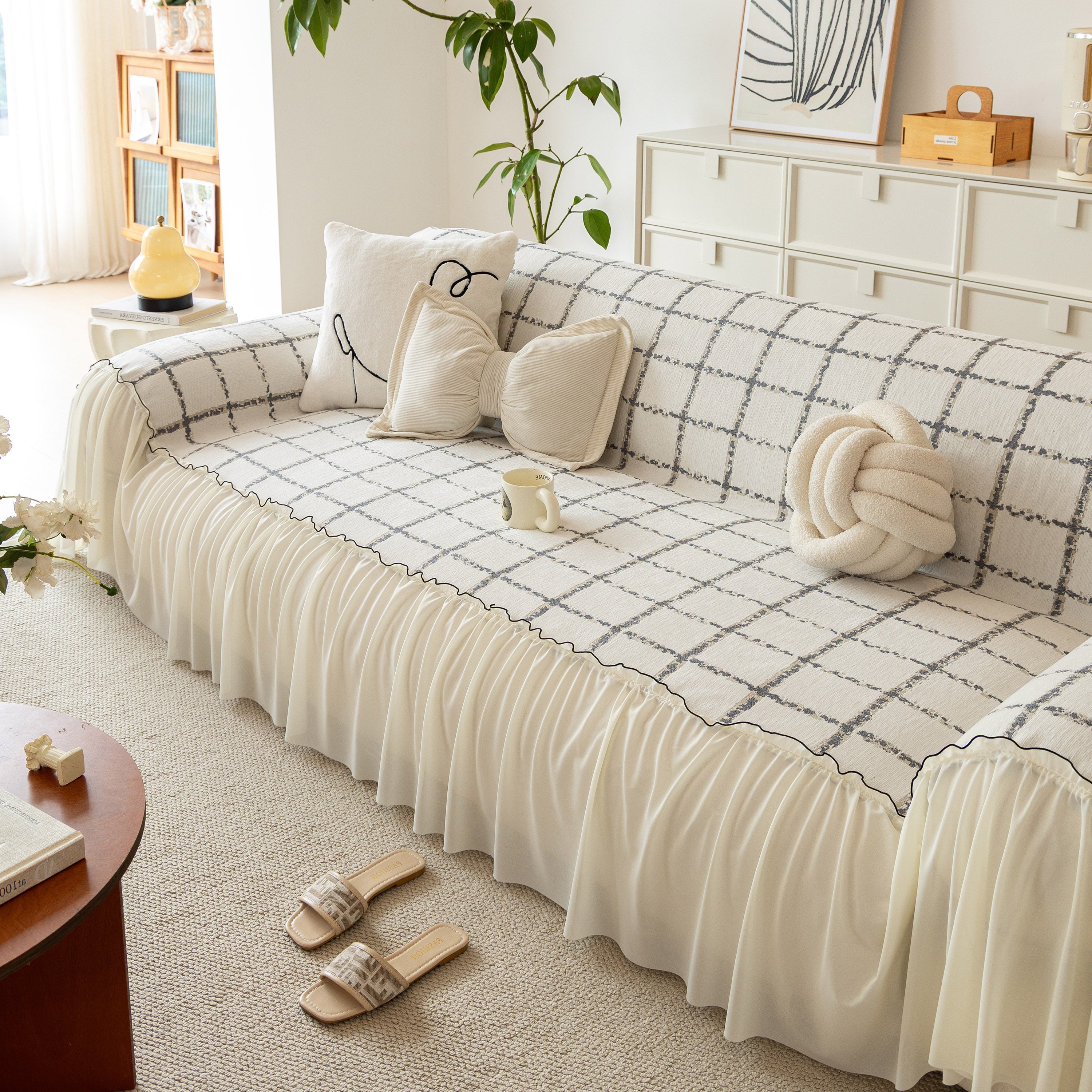 Grid Sofa Cover With Ruffle Skirt – Soft, Decorative, Full-cover Couch Protector