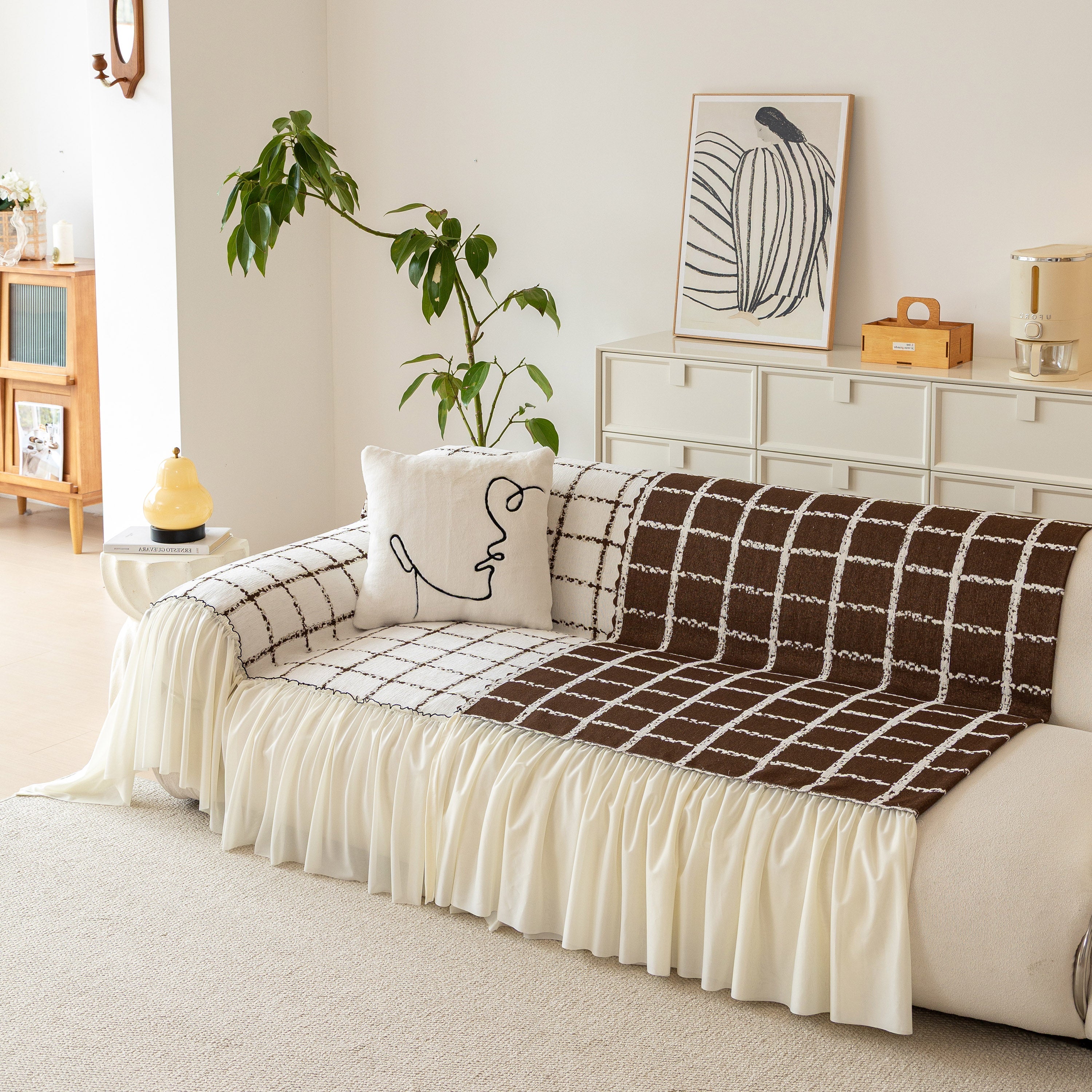 Grid Sofa Cover With Ruffle Skirt – Soft, Decorative, Full-cover Couch Protector