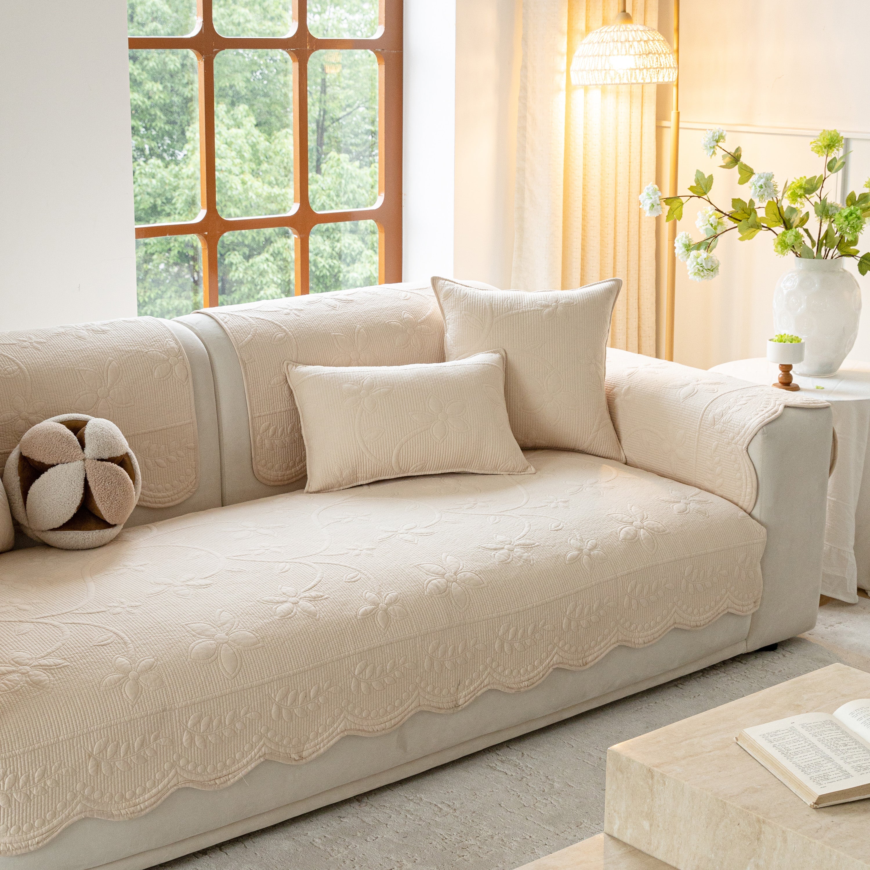 Floral Cotton Quilted Sofa Cover, Non-slip Couch Protector With Scalloped Edges