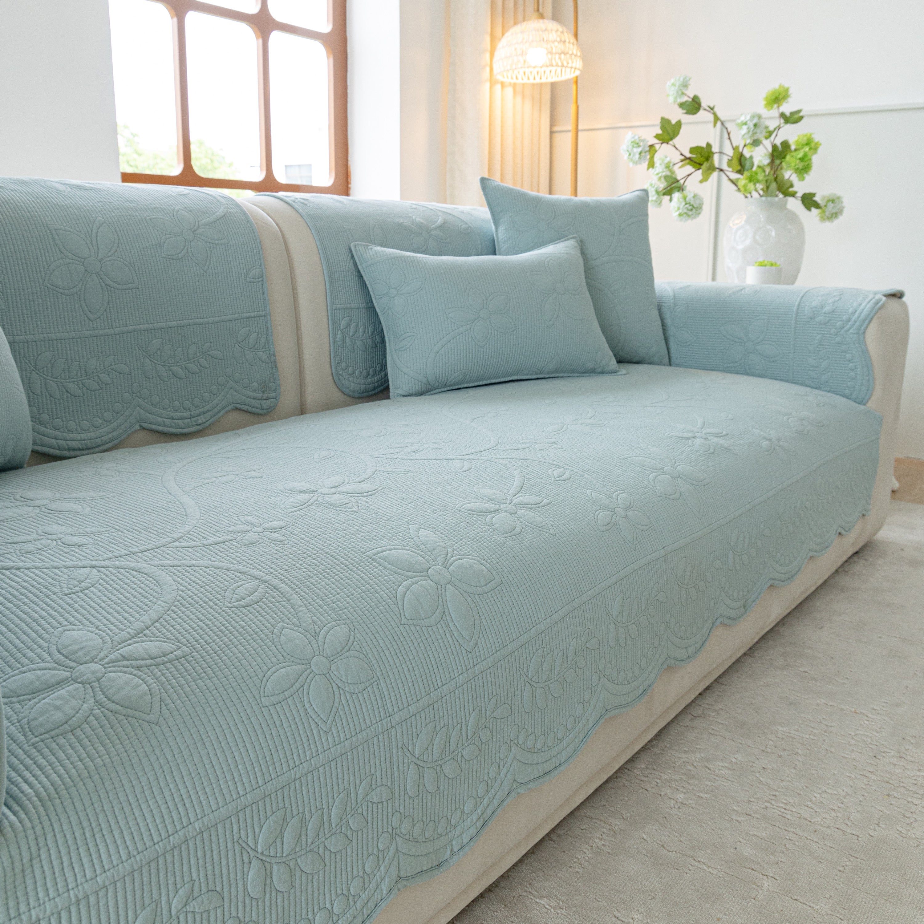 Floral Cotton Quilted Sofa Cover, Non-slip Couch Protector With Scalloped Edges