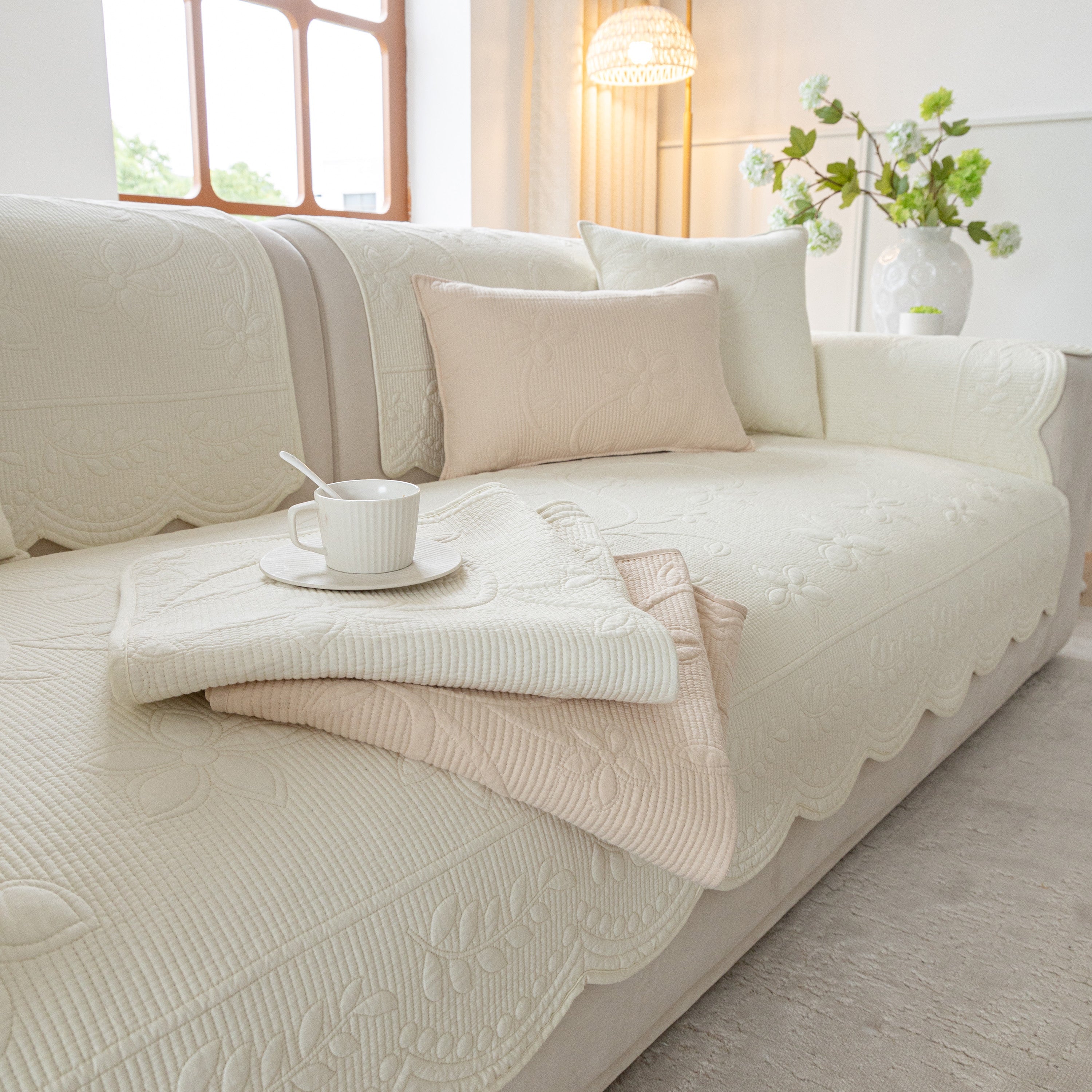 Floral Cotton Quilted Sofa Cover, Non-slip Couch Protector With Scalloped Edges