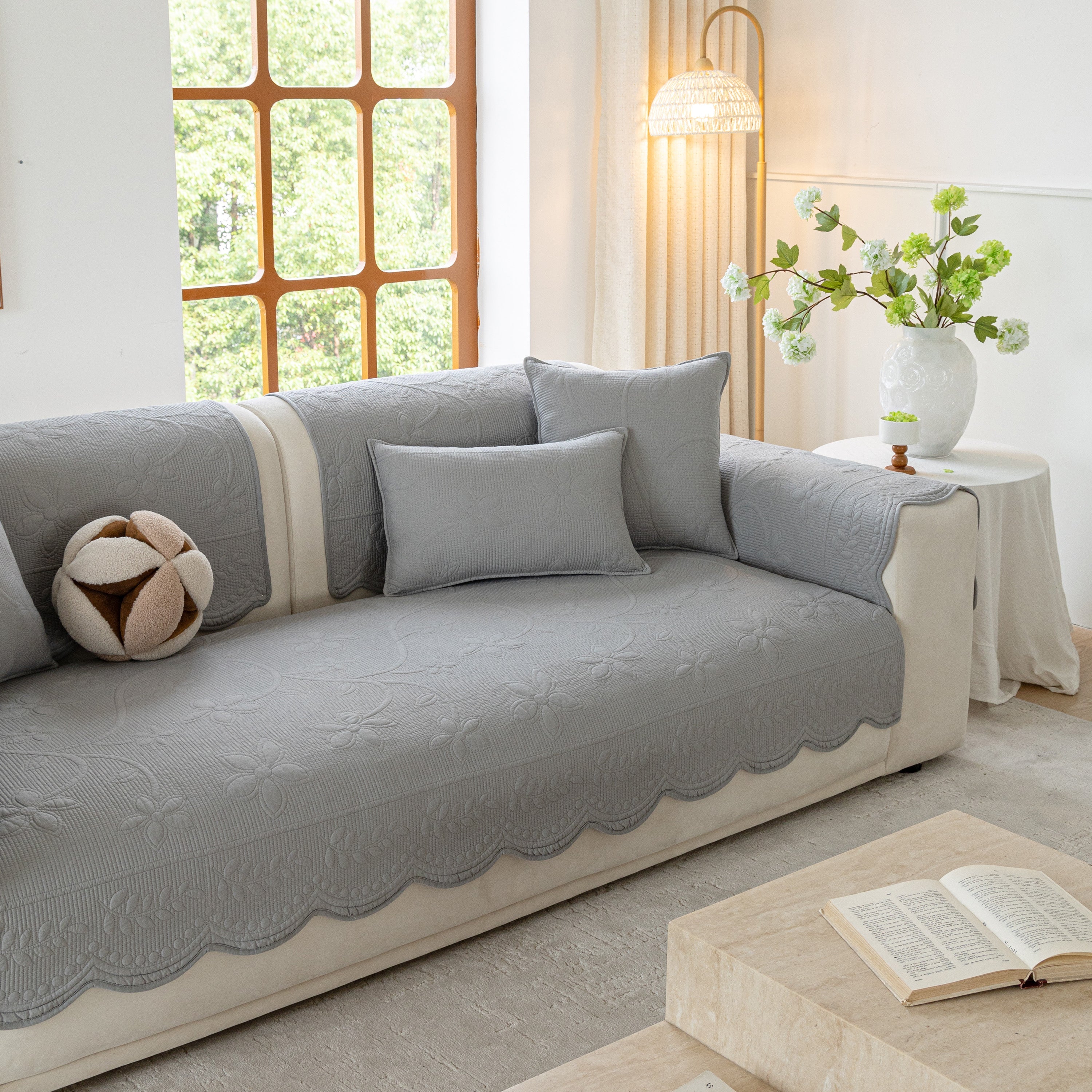Floral Cotton Quilted Sofa Cover, Non-slip Couch Protector With Scalloped Edges