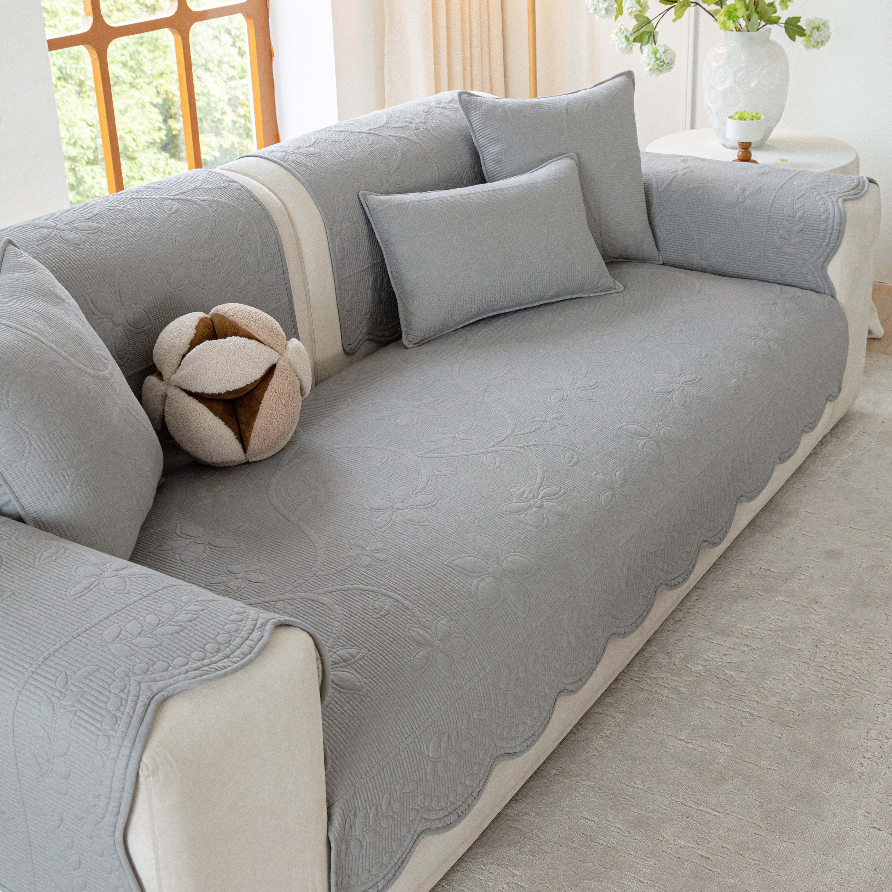 Floral Cotton Quilted Sofa Cover, Non-slip Couch Protector With Scalloped Edges
