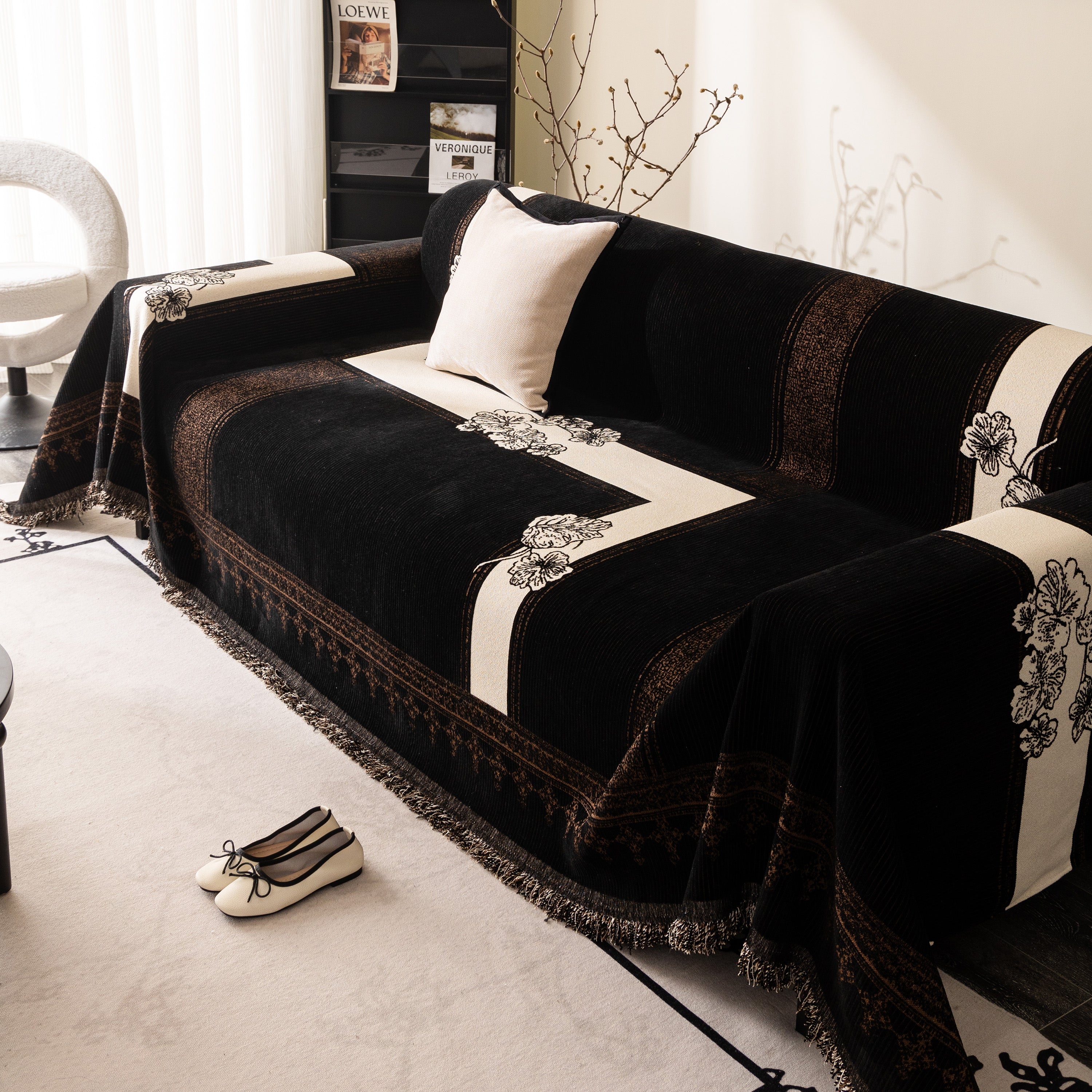 Jacquard Floral Band Sofa Cover With Tassels, Thick Textured Couch Throw Blanket