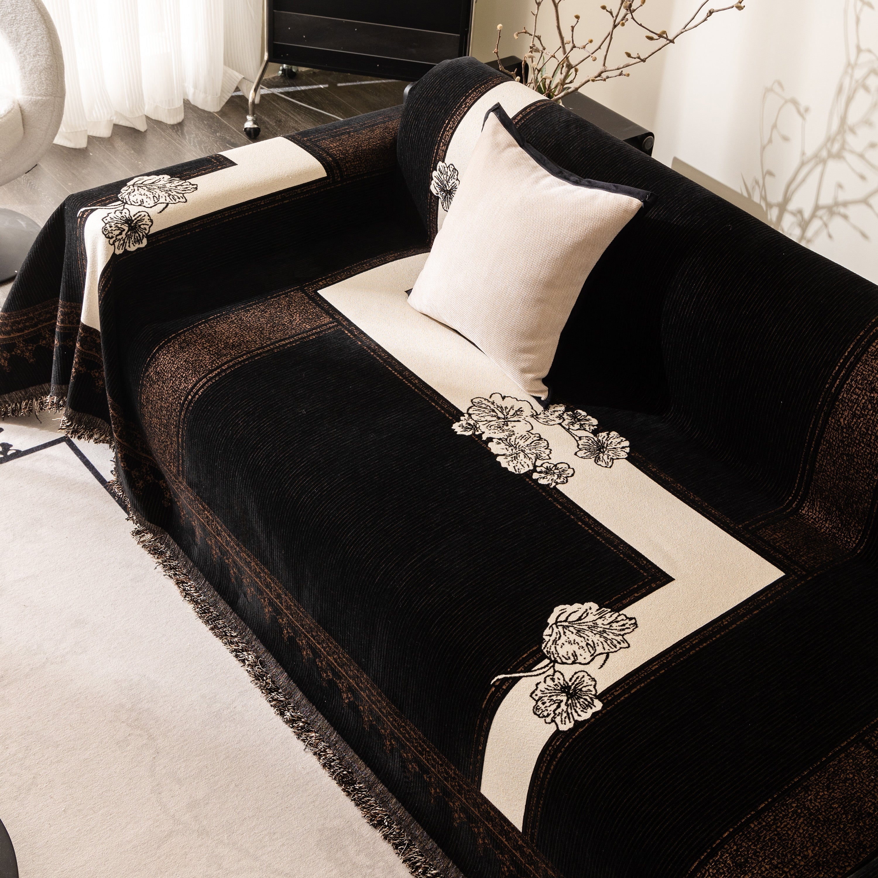 Jacquard Floral Band Sofa Cover With Tassels, Thick Textured Couch Throw Blanket