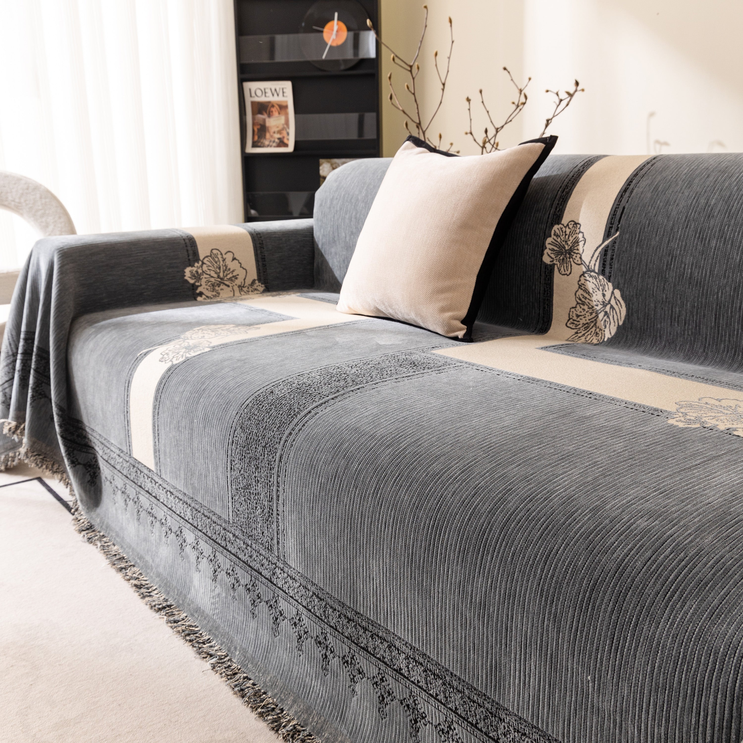 Jacquard Floral Band Sofa Cover With Tassels, Thick Textured Couch Throw Blanket