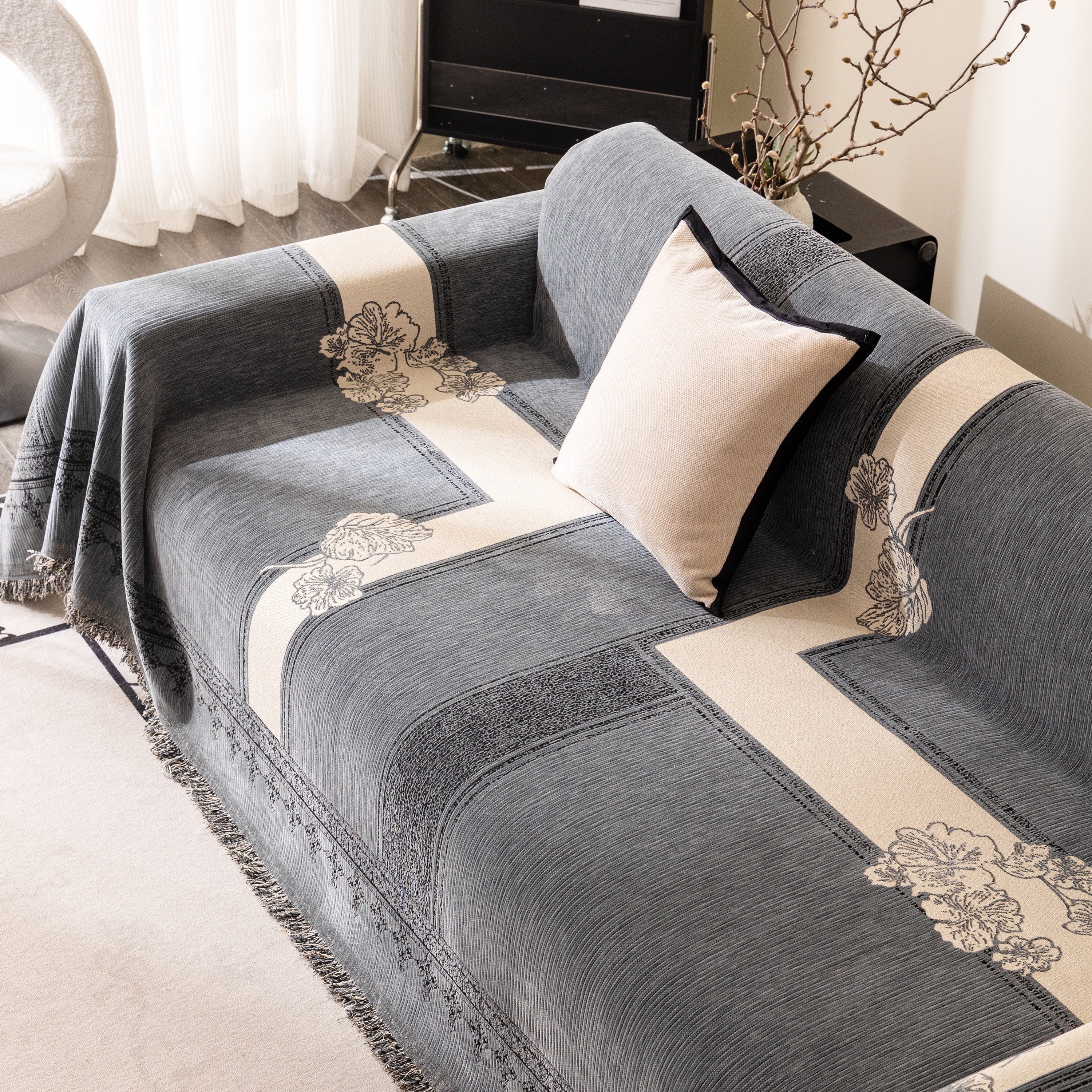 Jacquard Floral Band Sofa Cover With Tassels, Thick Textured Couch Throw Blanket