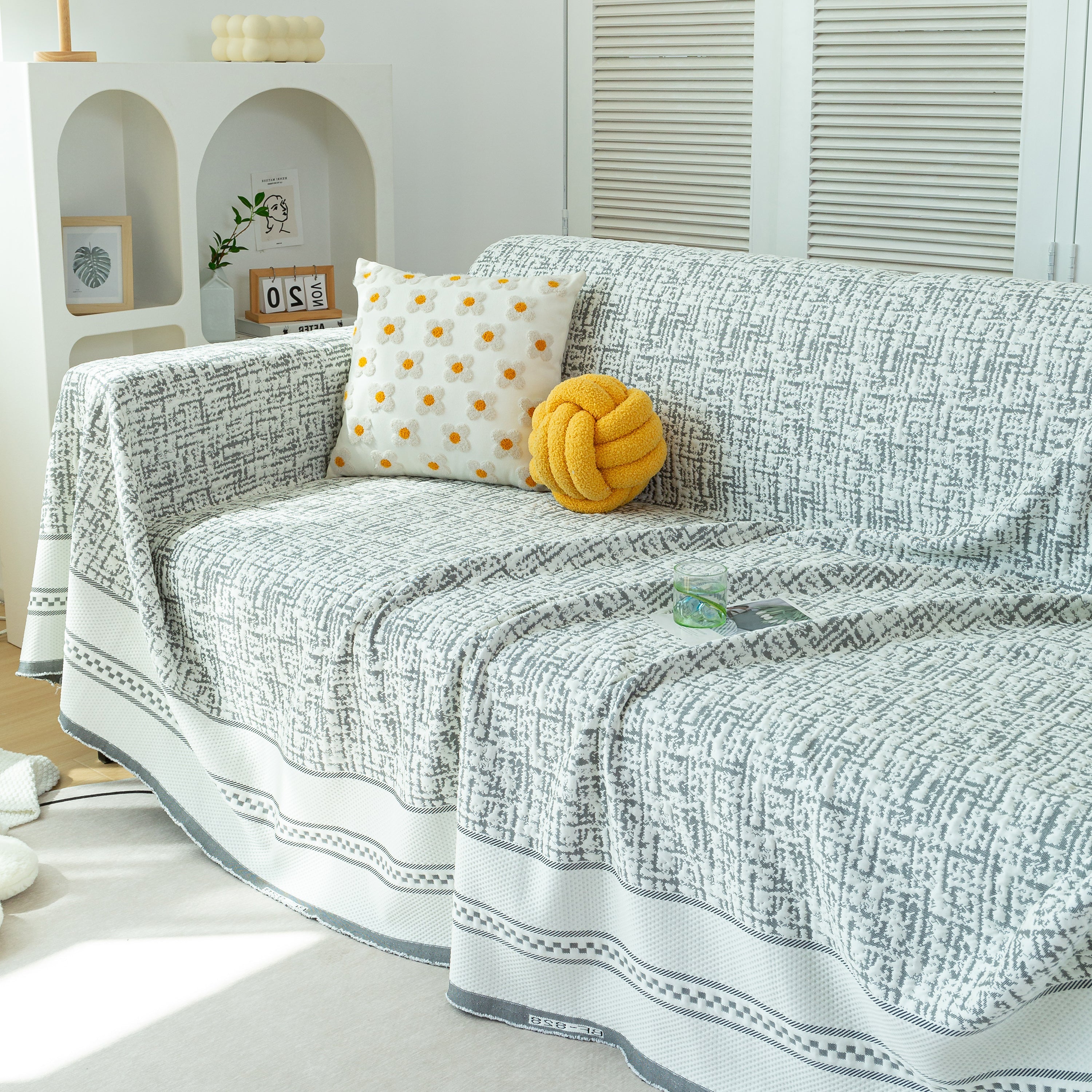 Cooling Throws For Sofas And Chairs, Scratch Resistant Couch Protector Blanket