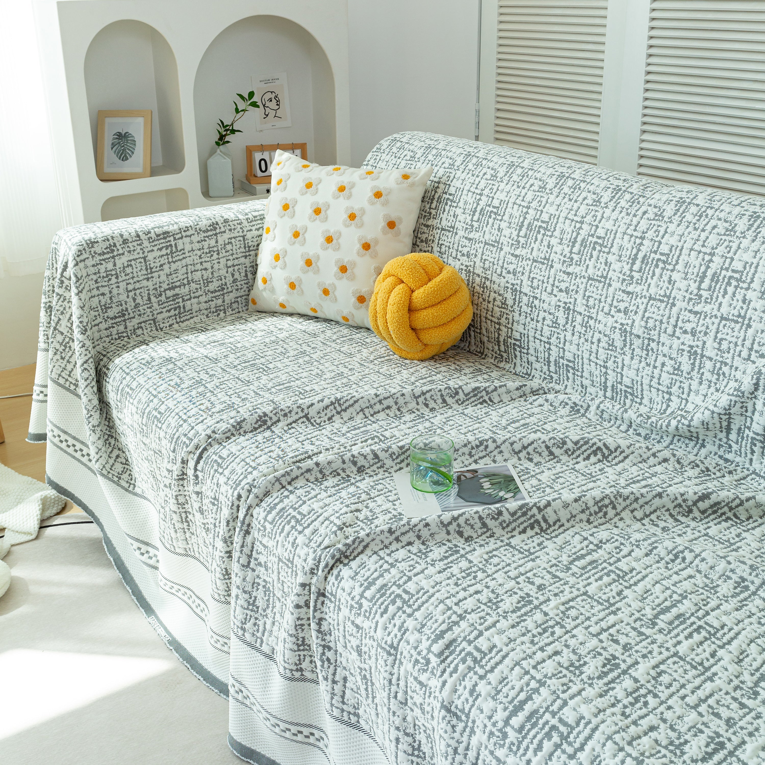 Cooling Throws For Sofas And Chairs, Scratch Resistant Couch Protector Blanket