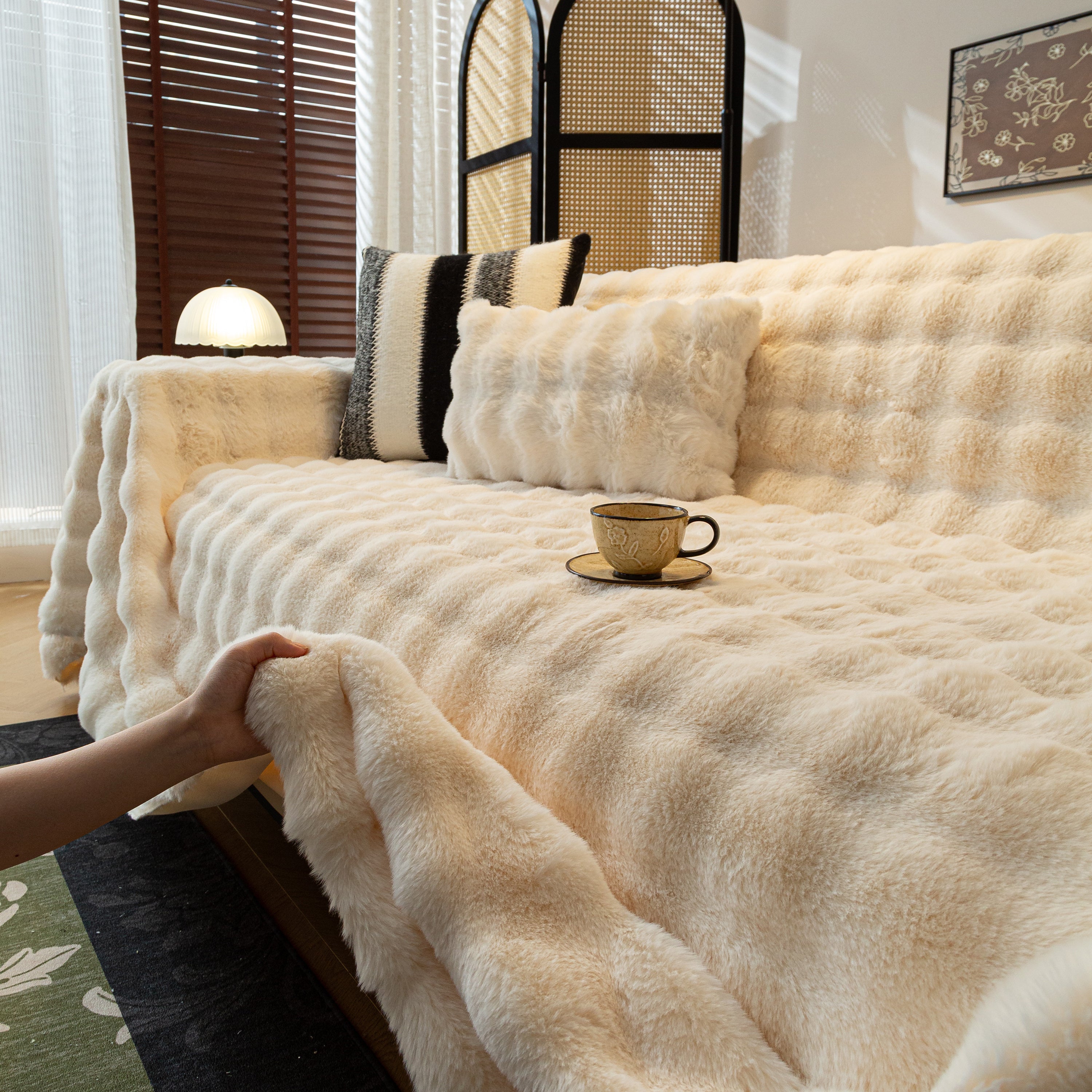 Thick Faux Fur Sofa Cover Fluffy Plush Warm Sofa Slipcover Furniture Protector For Couch Bed