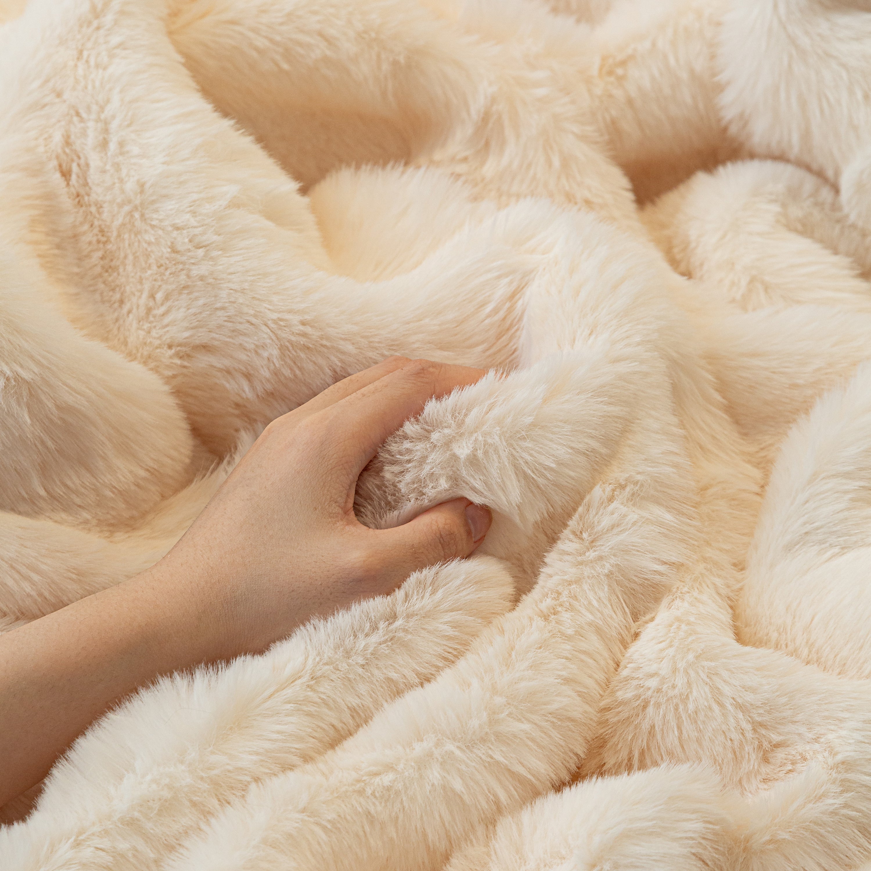Thick Faux Fur Sofa Cover Fluffy Plush Warm Sofa Slipcover Furniture Protector For Couch Bed