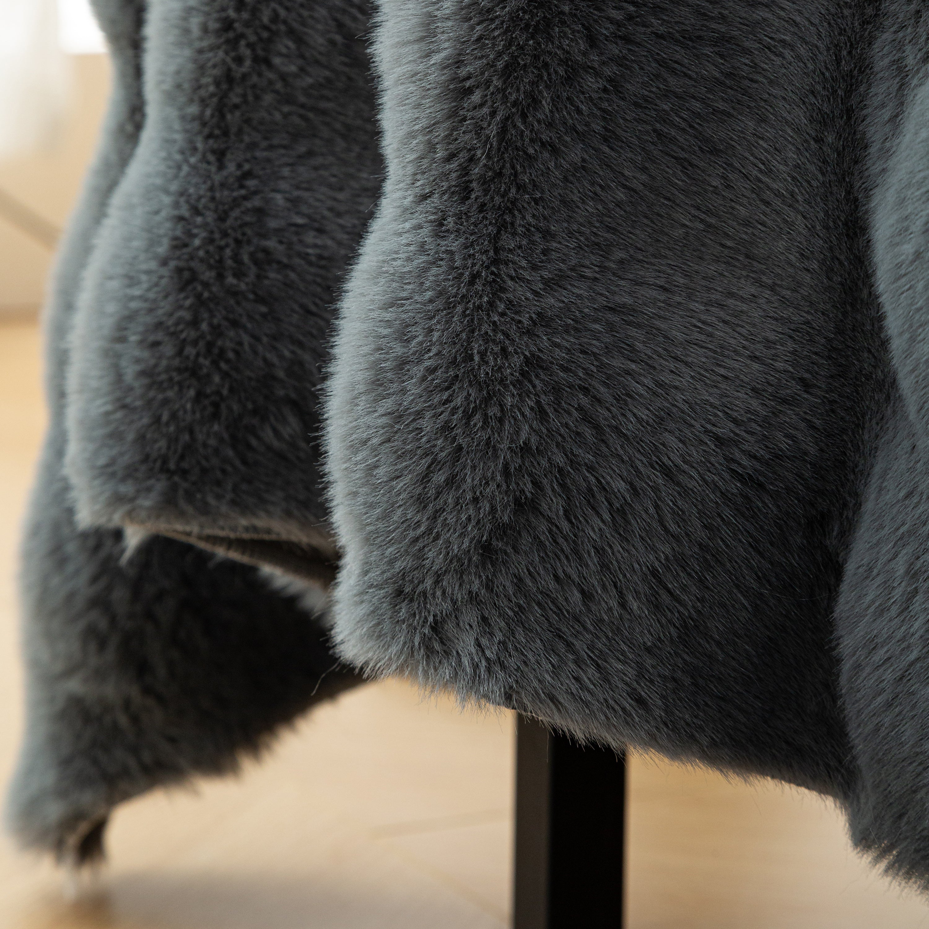 Thick Faux Fur Sofa Cover Fluffy Plush Warm Sofa Slipcover Furniture Protector For Couch Bed