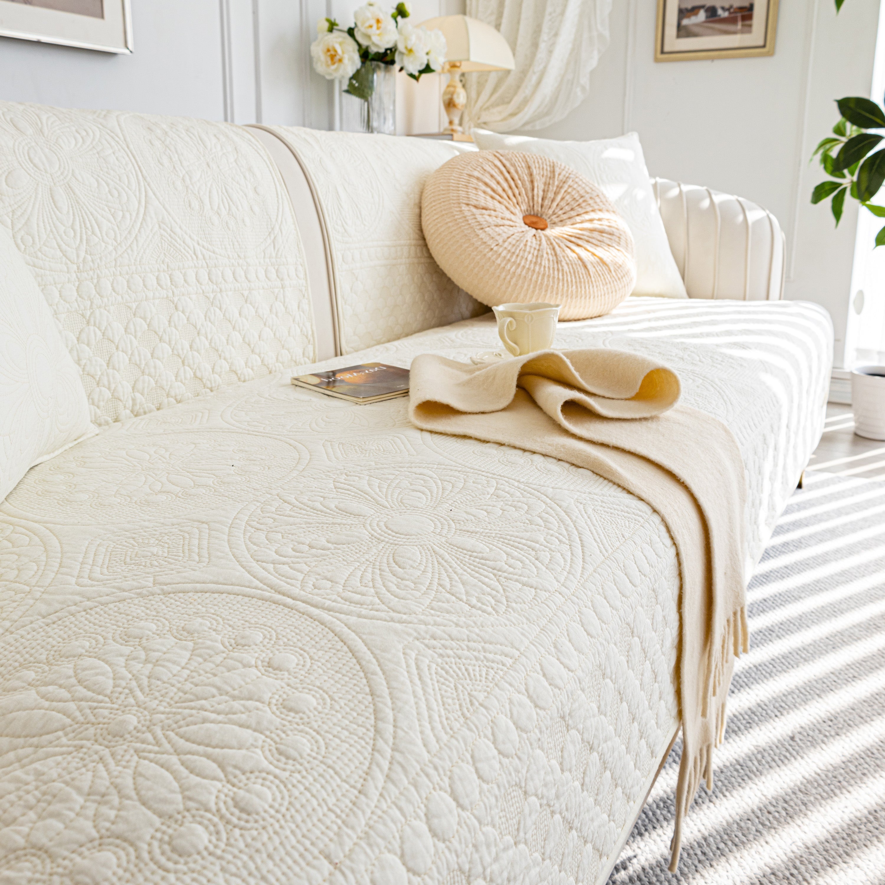 Cotton Quilted Sofa Cover, Non-slip Couch Protector Fits Backrest, Seat & Armrest