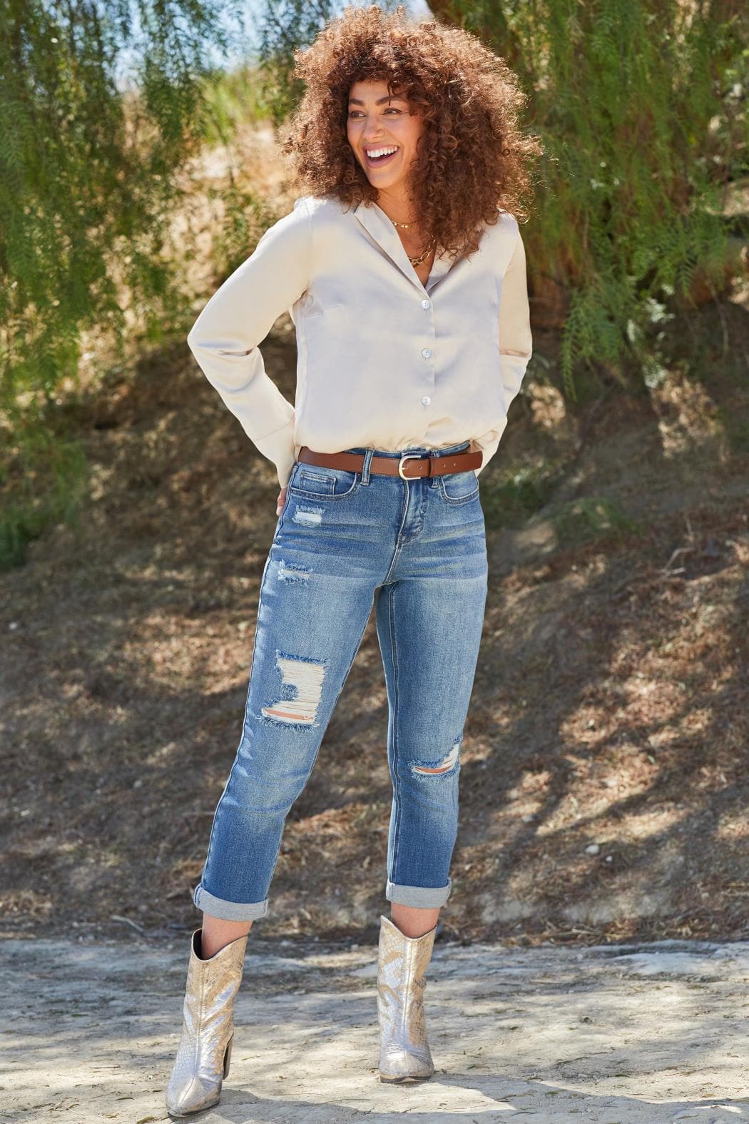 Women's Petite High Rise Vintage Slim Straight Cuff Jean