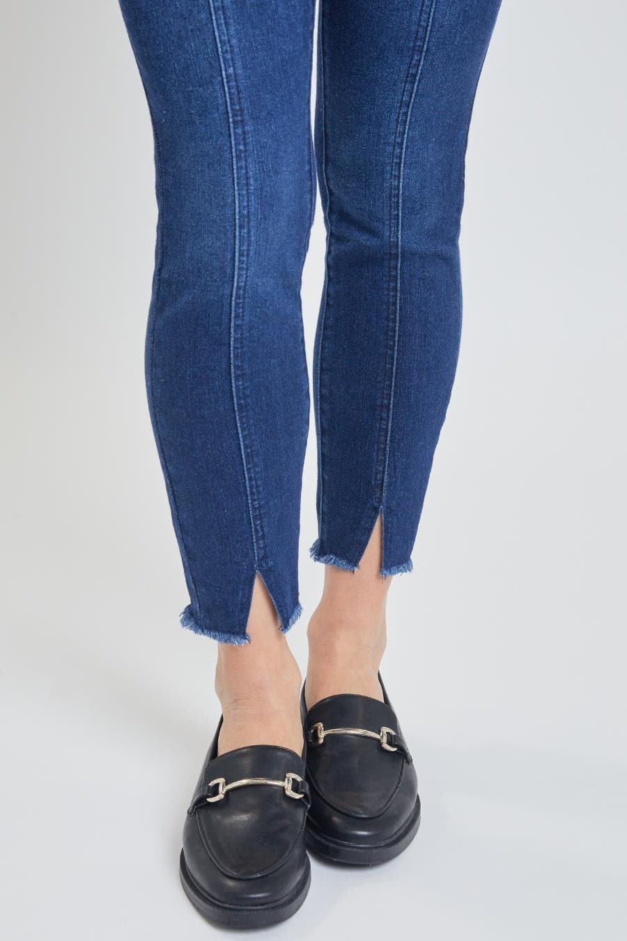 Women's High Rise Skinny Jean With Front Seam And Slit Detail