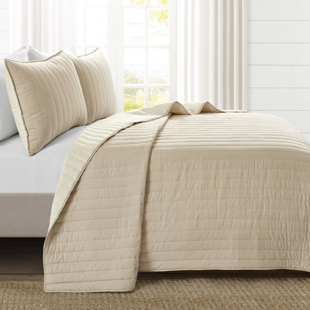 Soft Stripe All Season Quilt/coverlet Set