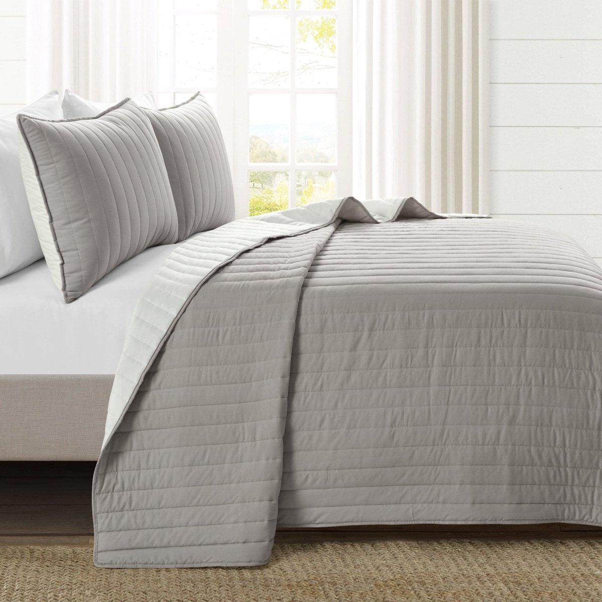 Soft Stripe All Season Quilt/coverlet Set