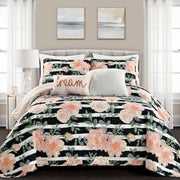 Amara Watercolor Rose Quilt Set
